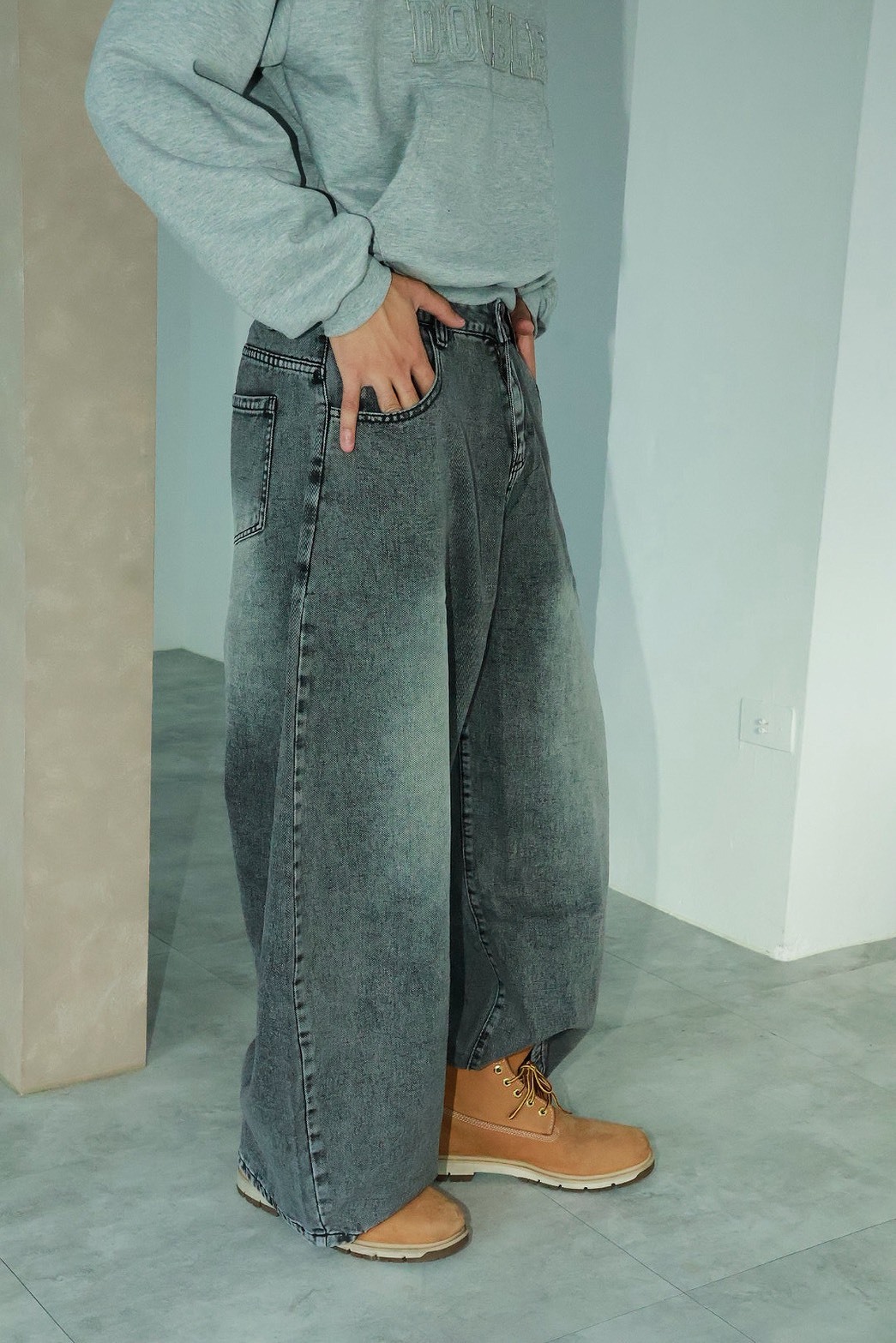 刷白設計 廓型 彎刀#牛仔褲