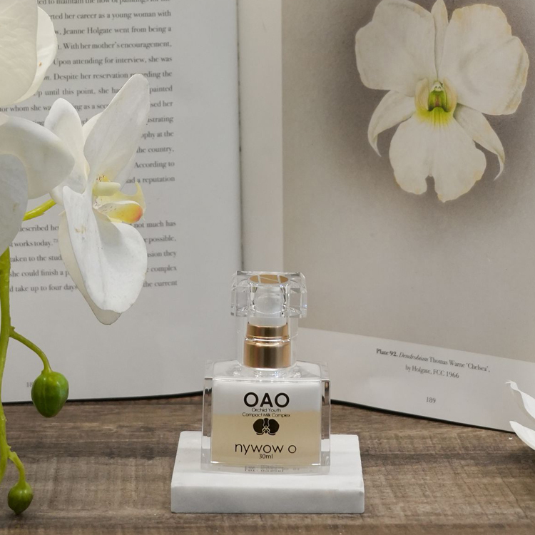 nywow o Orchid Youth Compact Milk Complex