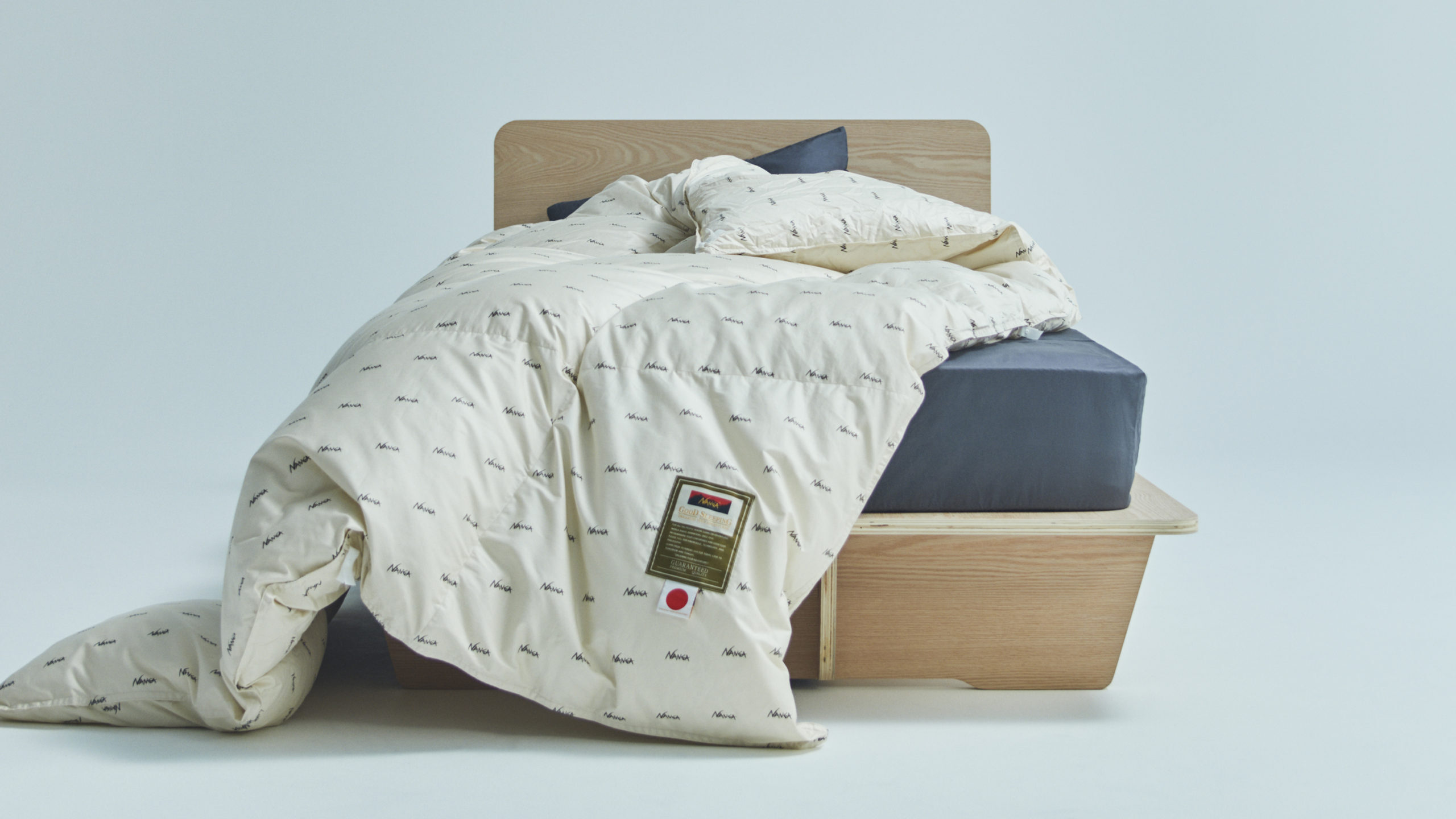 DOWN DUVET ( DOUBLE )
