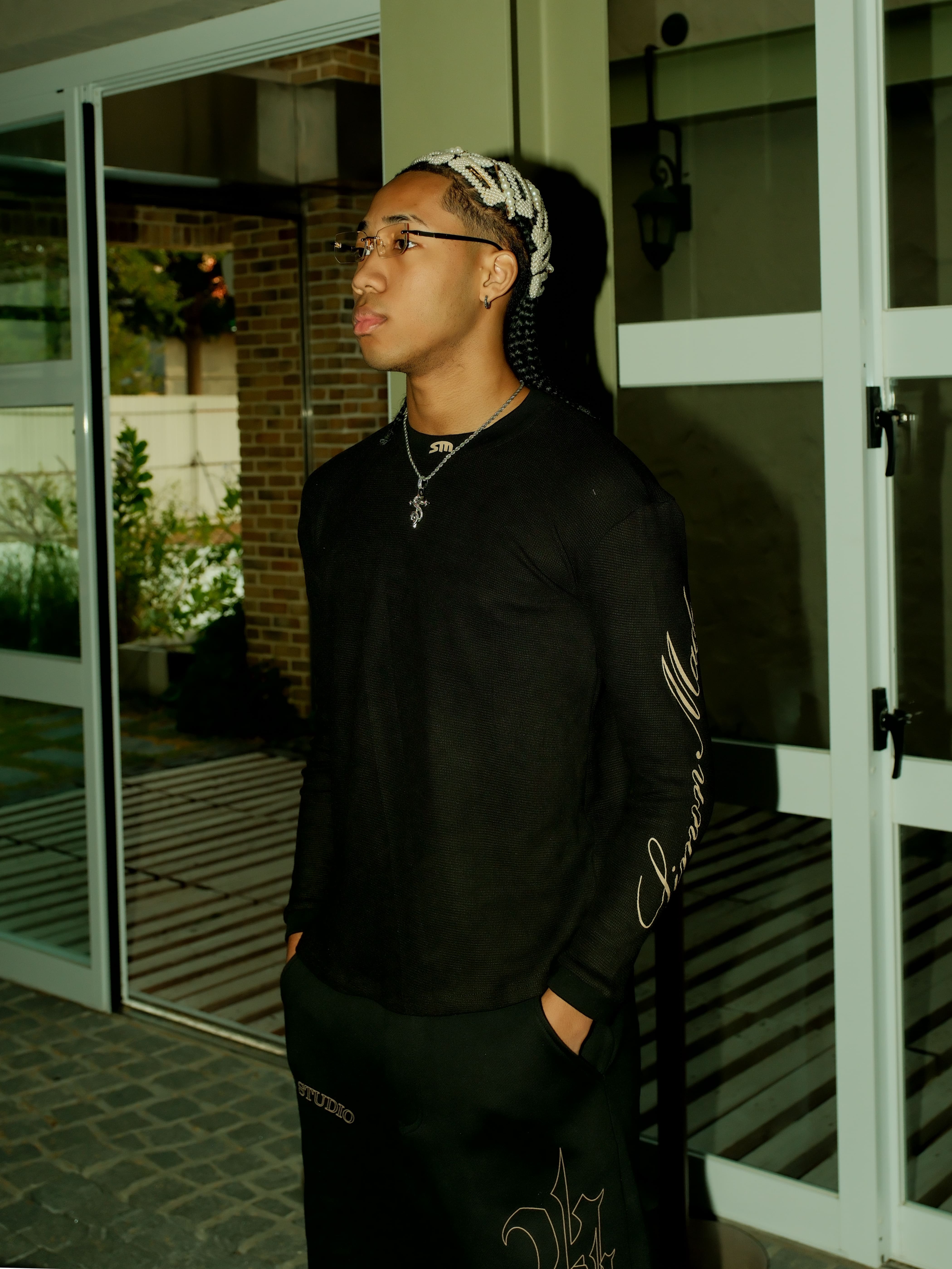 “THE HOUSE SCRIPT” WAFFLE LONGSLEEVE