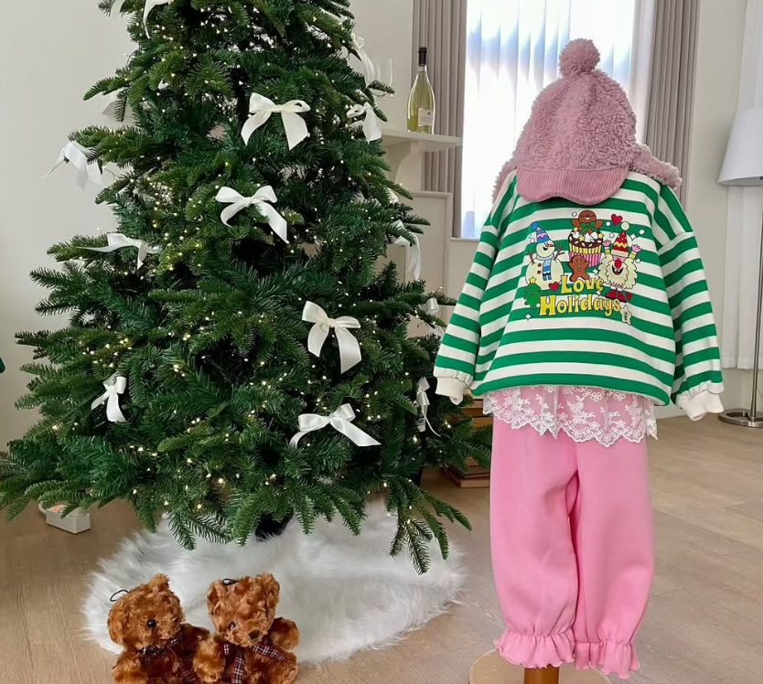 QQB12T012GN  韓國綠色橫間love holiday聖誕衛衣