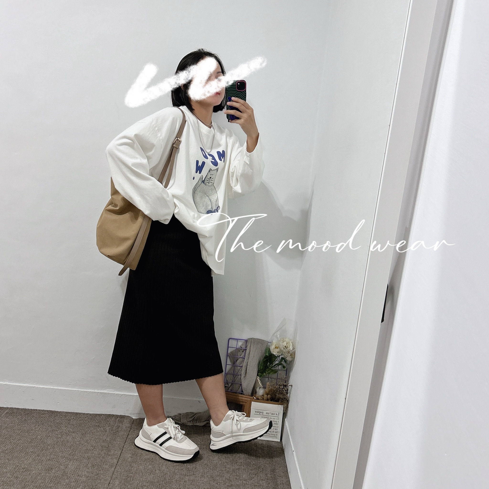 休閒寬鬆貓咪長版棉T(黑色/白色)