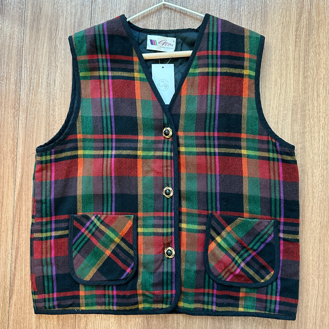 霓虹感格紋毛絨面馬甲