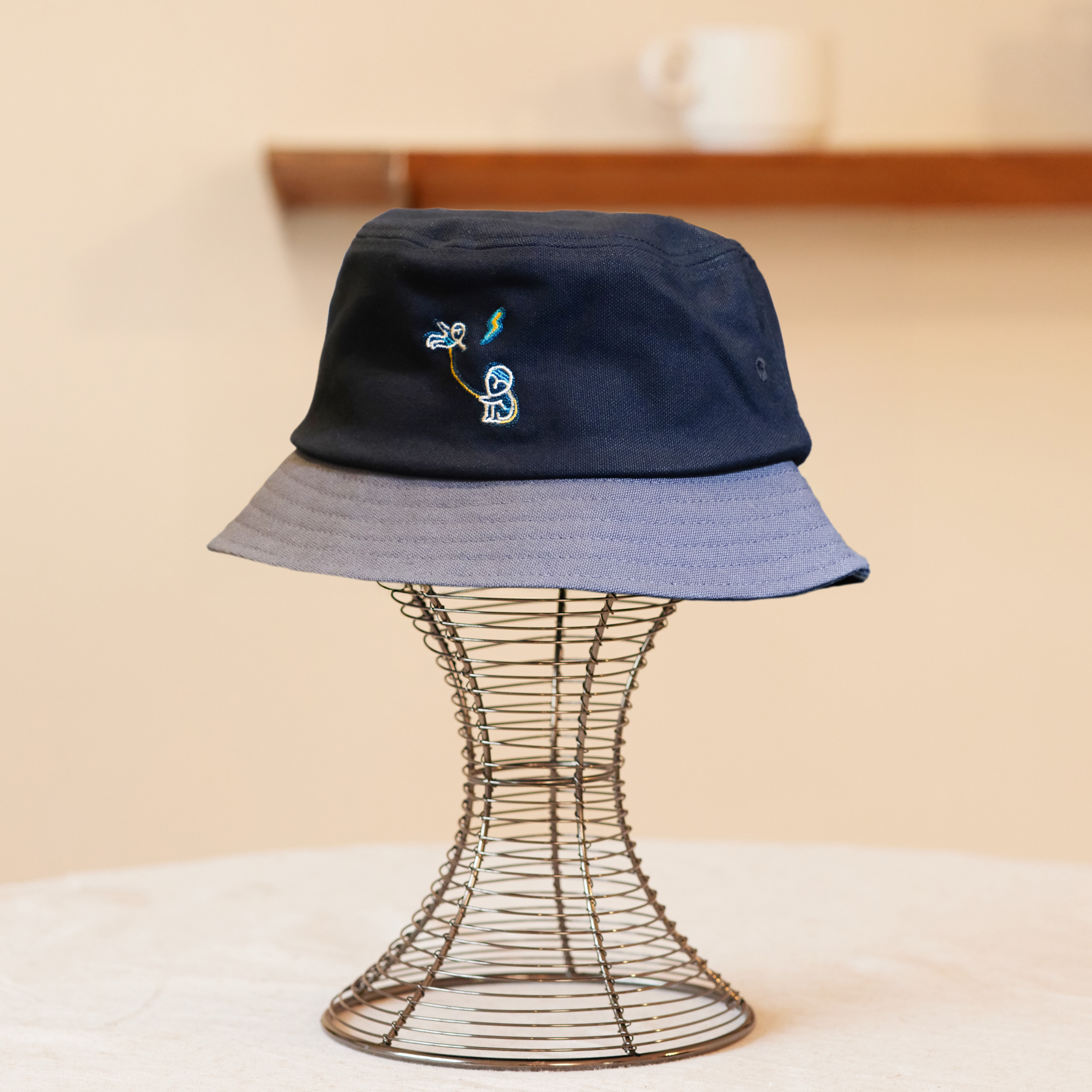 《入山之前，出發之後》城市復古漁夫  單色帽