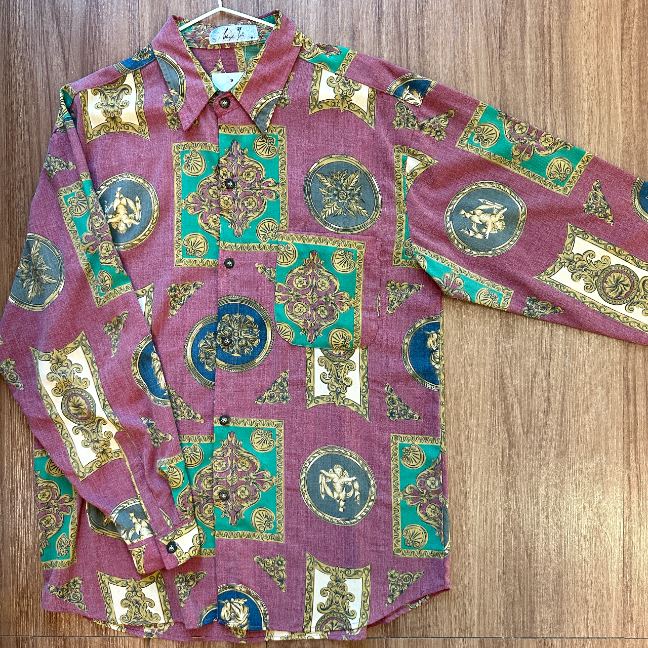 歐式壁畫古著上衣