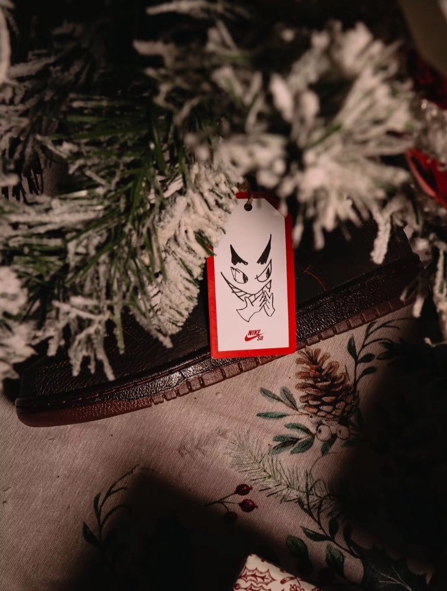 <聖誕限定惡魔> Nike SB Dunk Low Pro PRM "Krampus" 黑色裂紋 黑橘 男鞋 HV1668001