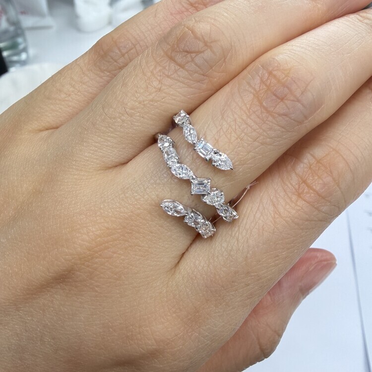 混合切割鑽石環繞戒指