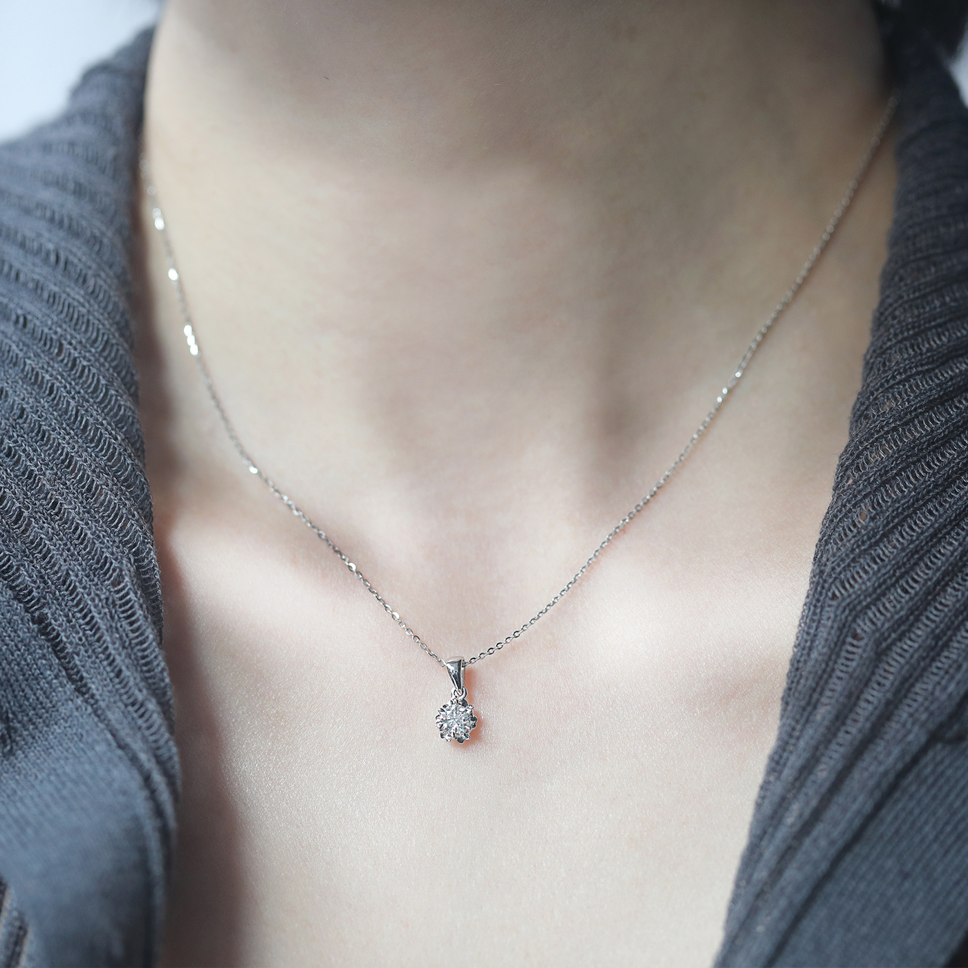 朝日之星 — 30分鑽石項鍊