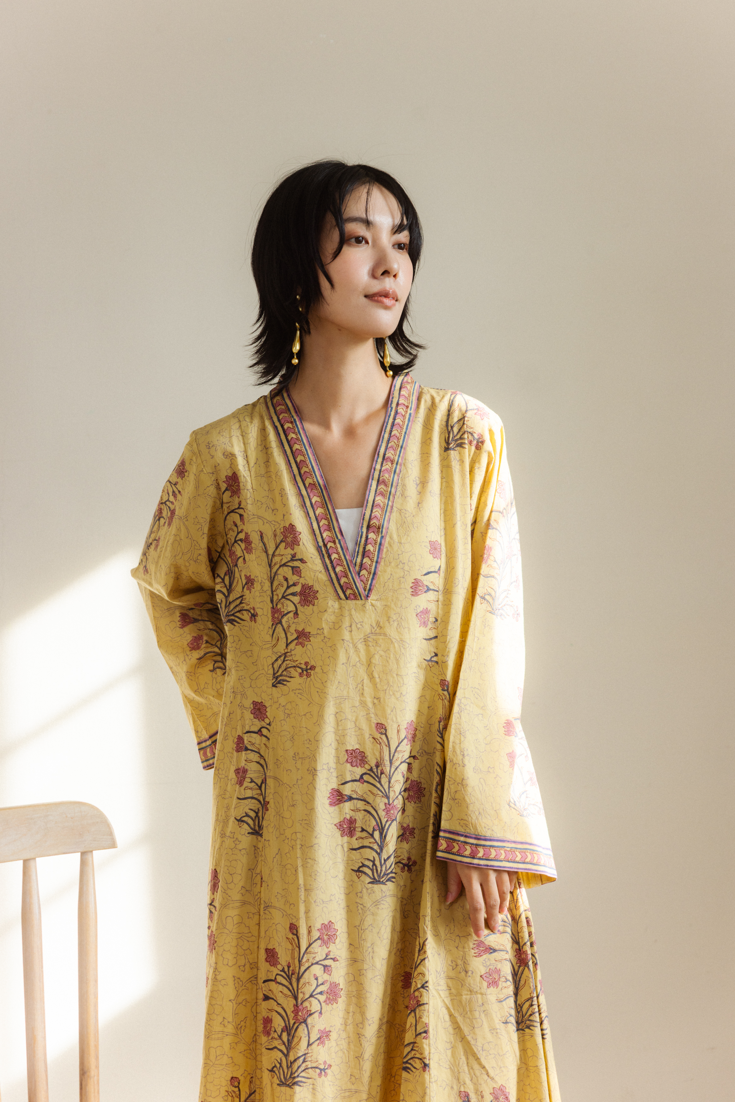 V領復古花長洋裝_粉