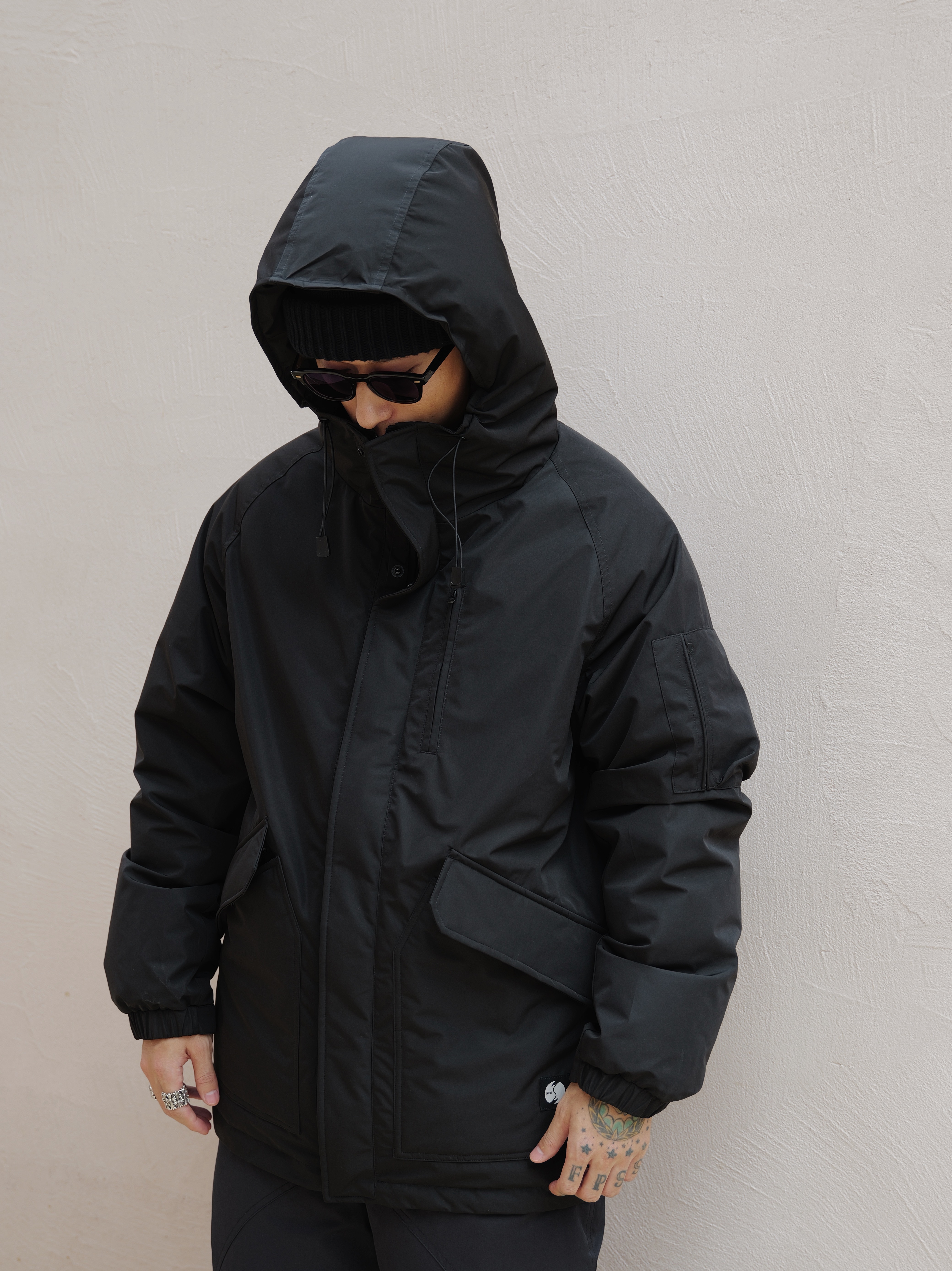 #預購 UNBENT 25AW 高充絨量90白鵝絨 防水 戶外功能性保暖 中長款 連帽羽絨外套 兩色