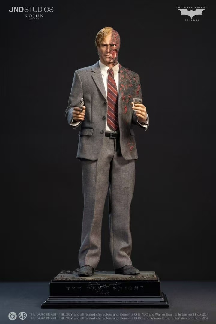 JND STUDIOS 1/6 The Dark Knight: Two-Face KJW-006ABC 蝙蝠俠黑闇騎士 雙面人