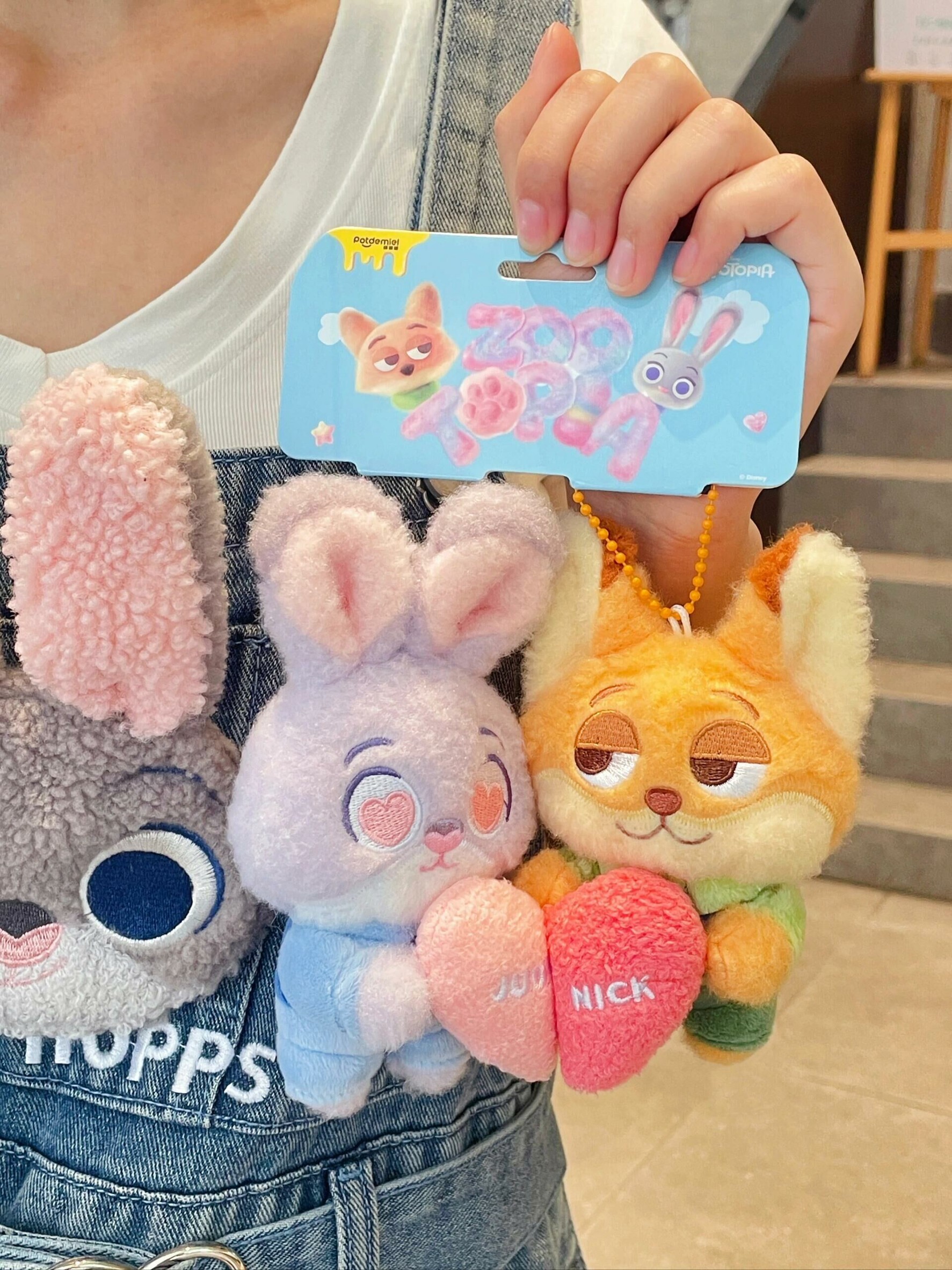 <官方授權> 迪士尼 DISNEY Zootopia 2 動物方城市2 茱蒂 尼克 磁吸 吊飾 鑰匙圈