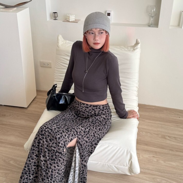 輕柔暖雲 內磨毛立領短版打底衣