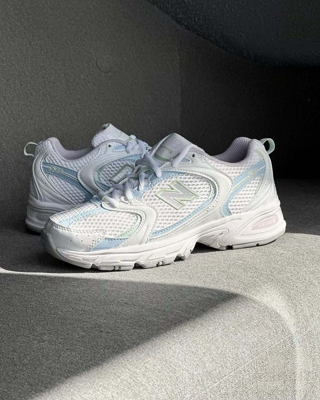 NEW BALANCE NB 休閒鞋 女鞋 白藍 MR530PC