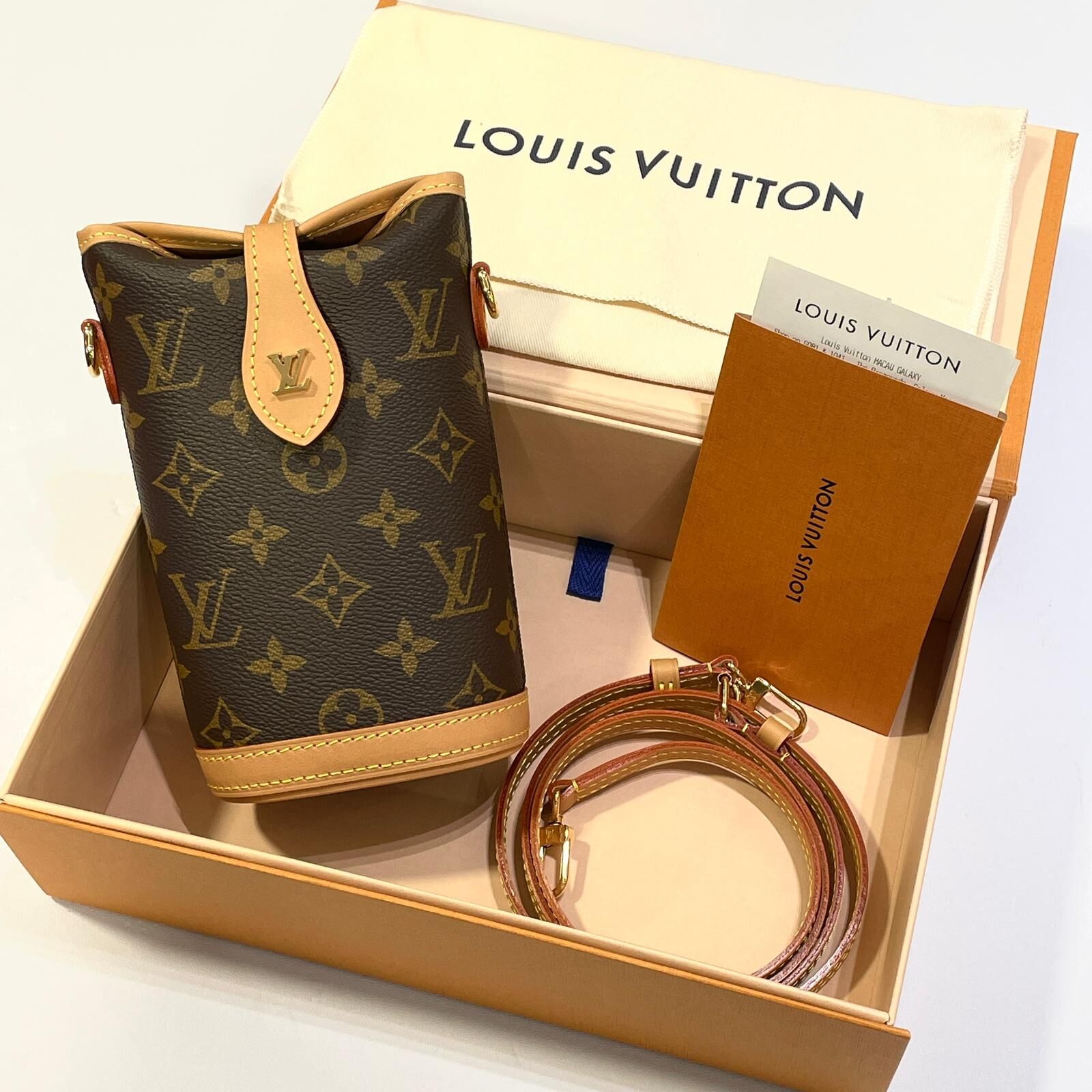 全新LV斜背包 M80874 FOLD ME MINI薯條包MONOGRAM #BRAND NEW #香榭站正品