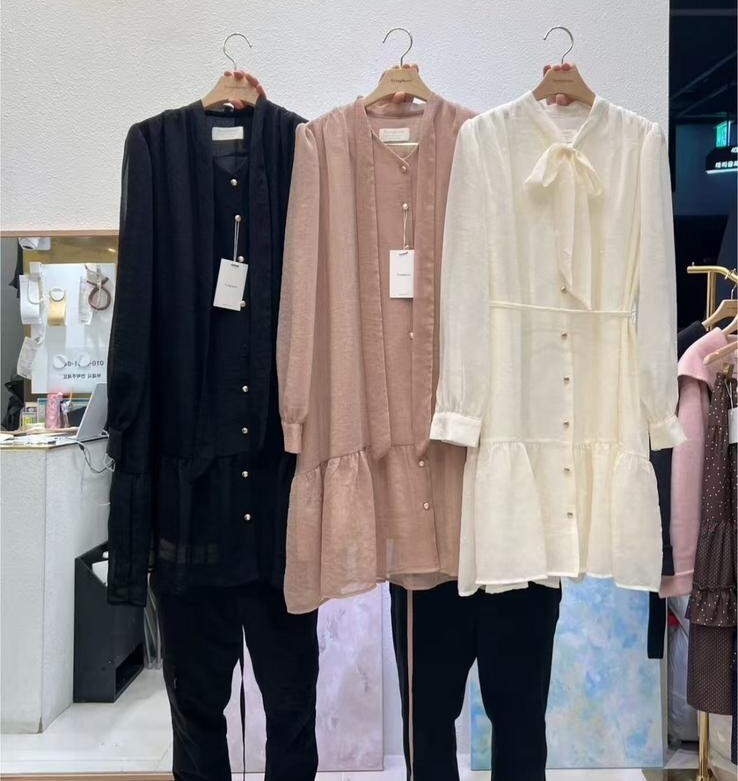 SY31 胸 46 腰52 Hip 57 長 35$519