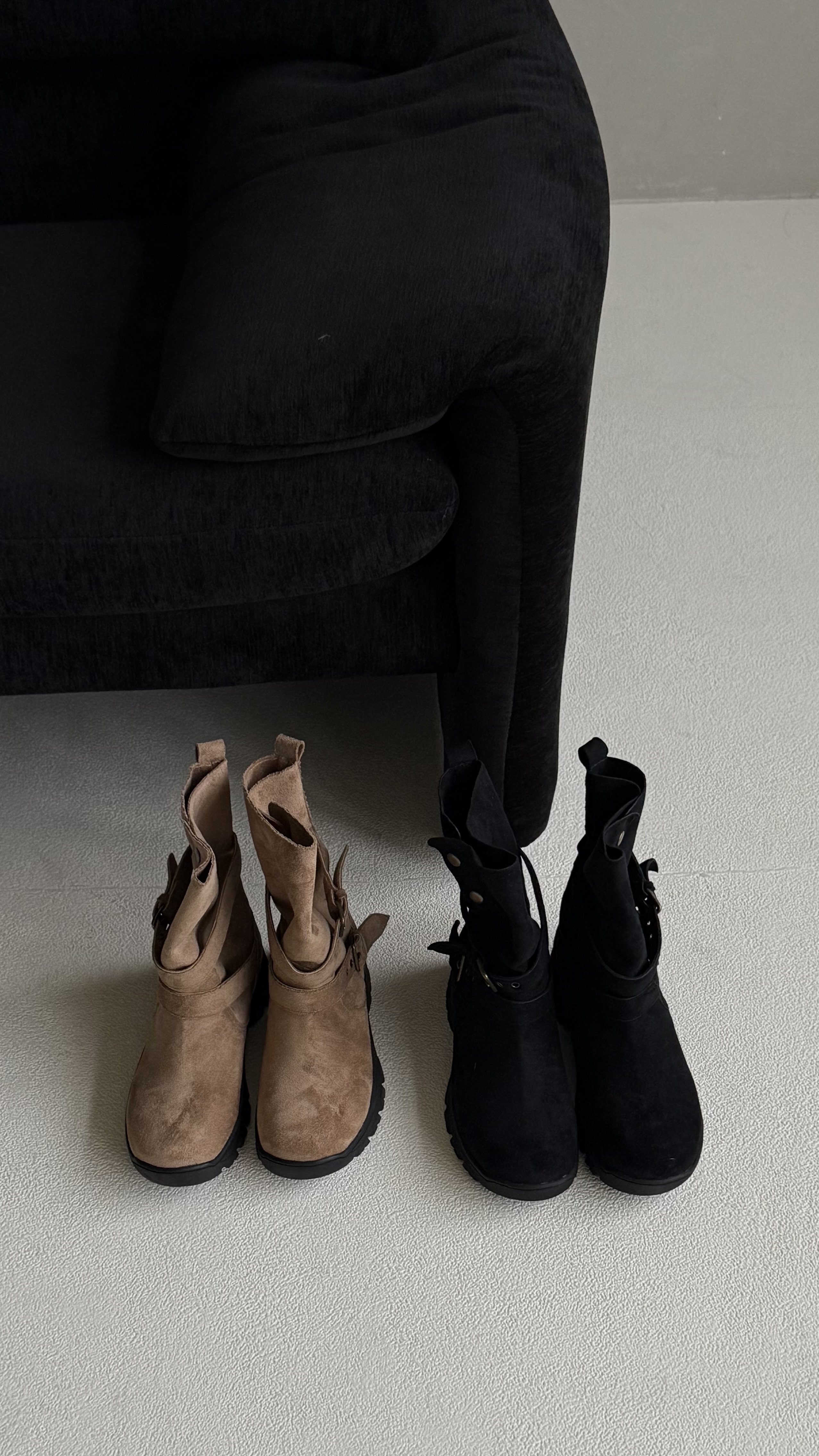 麂皮率性開釦氣墊靴(卡其)