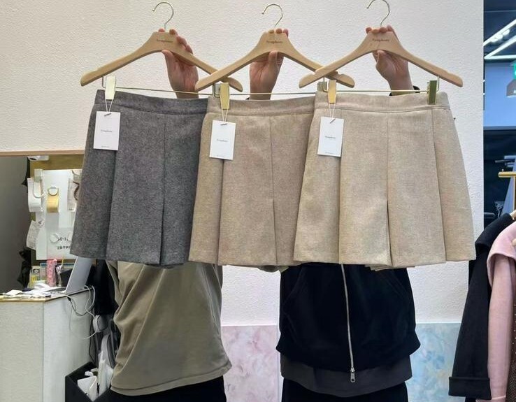 SY48 羊毛50% 腰 25-32 HIP 44 長15.5 $409