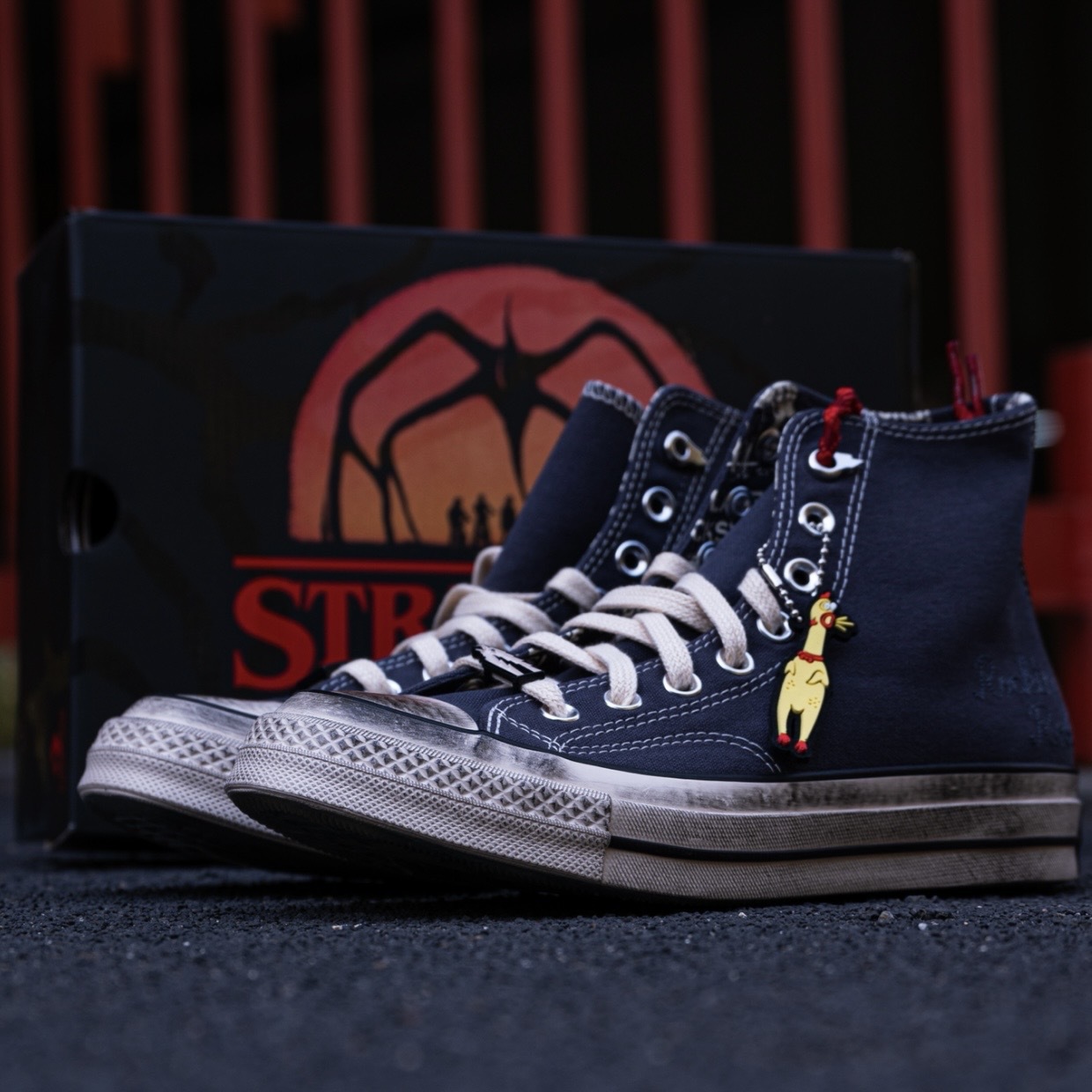 STRANGER THINGS X CONVERSE CHUCK 70 HI 鐵灰 帆布鞋 怪奇物語 聯名款 A17933C
