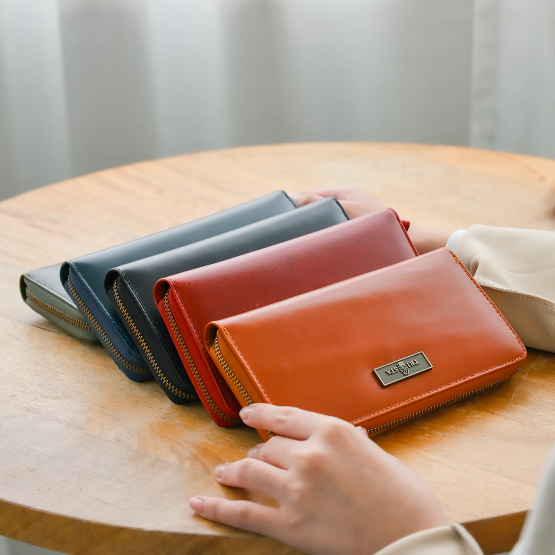 薇安  油蠟牛皮長夾