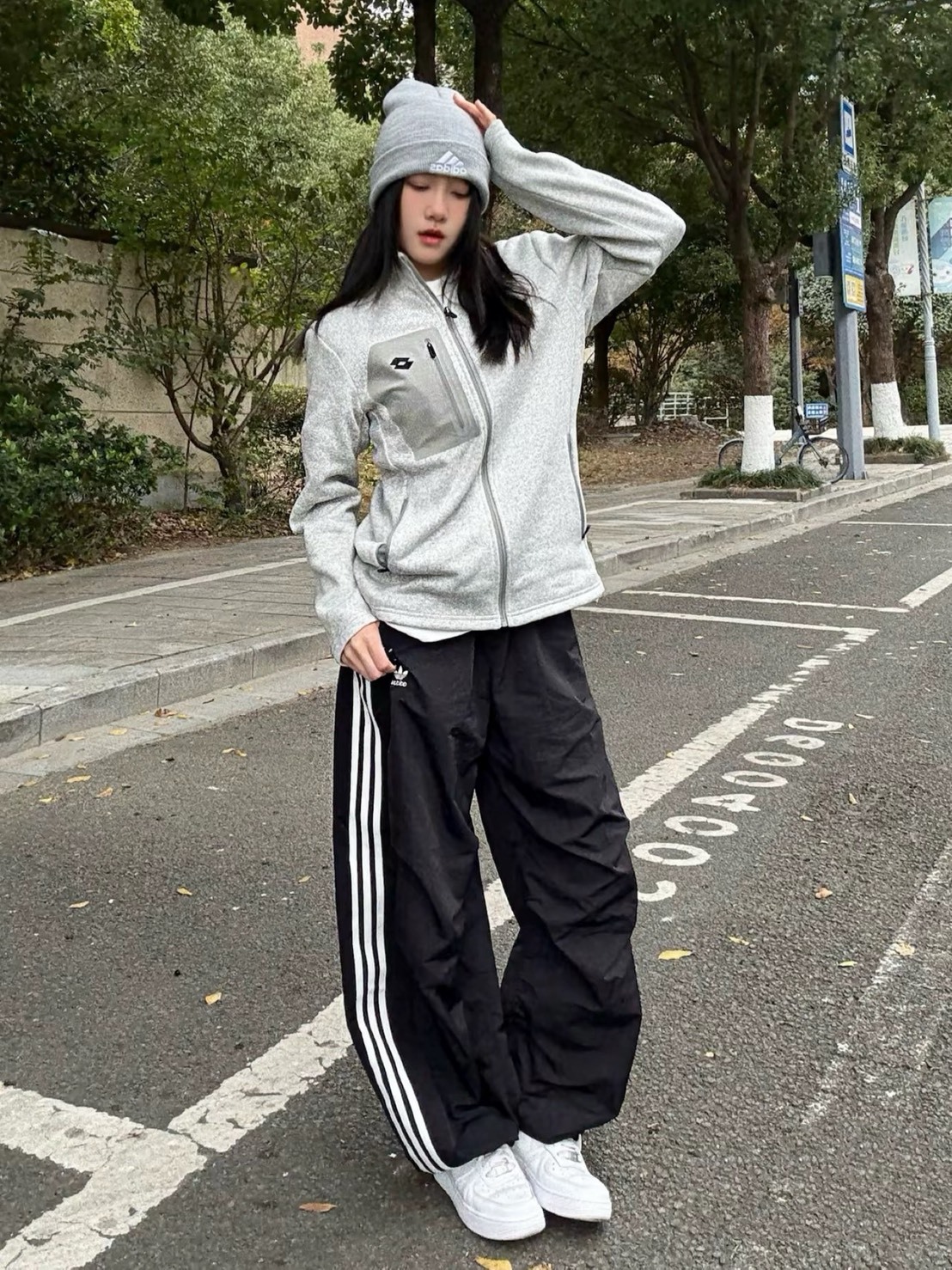 【預購】ADIDAS ORIGINALS MULTI POCKET 三葉草 寬鬆 傘兵褲 長褲 兩色 奶油白KS3325 黑色KS3324