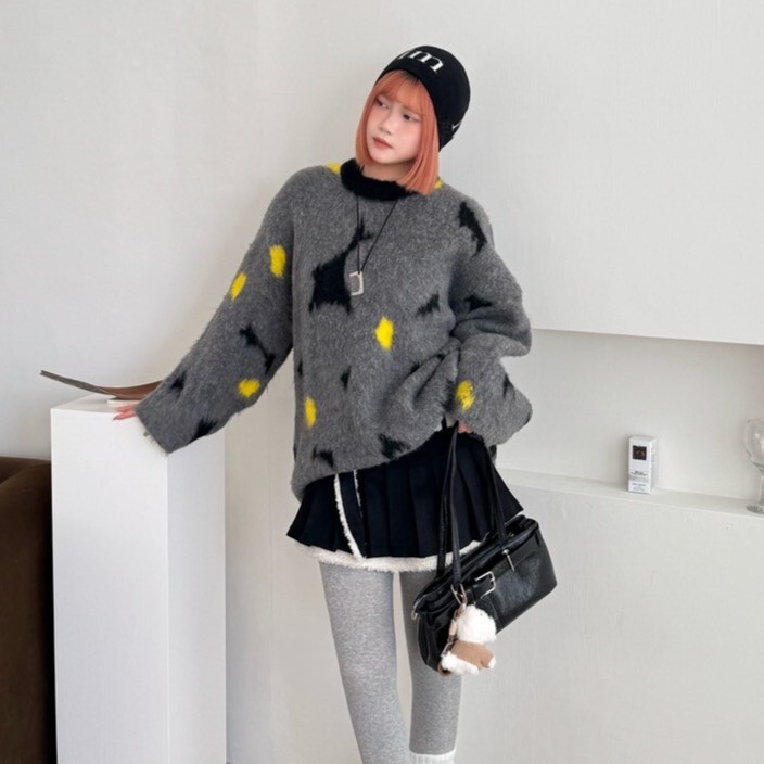 慢半拍 不規則點點寬鬆毛衣