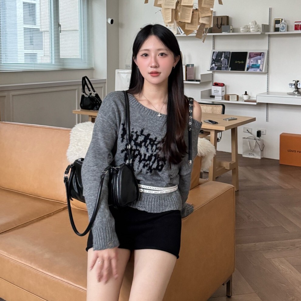 cool mood⚡斜領單肩中版毛衣