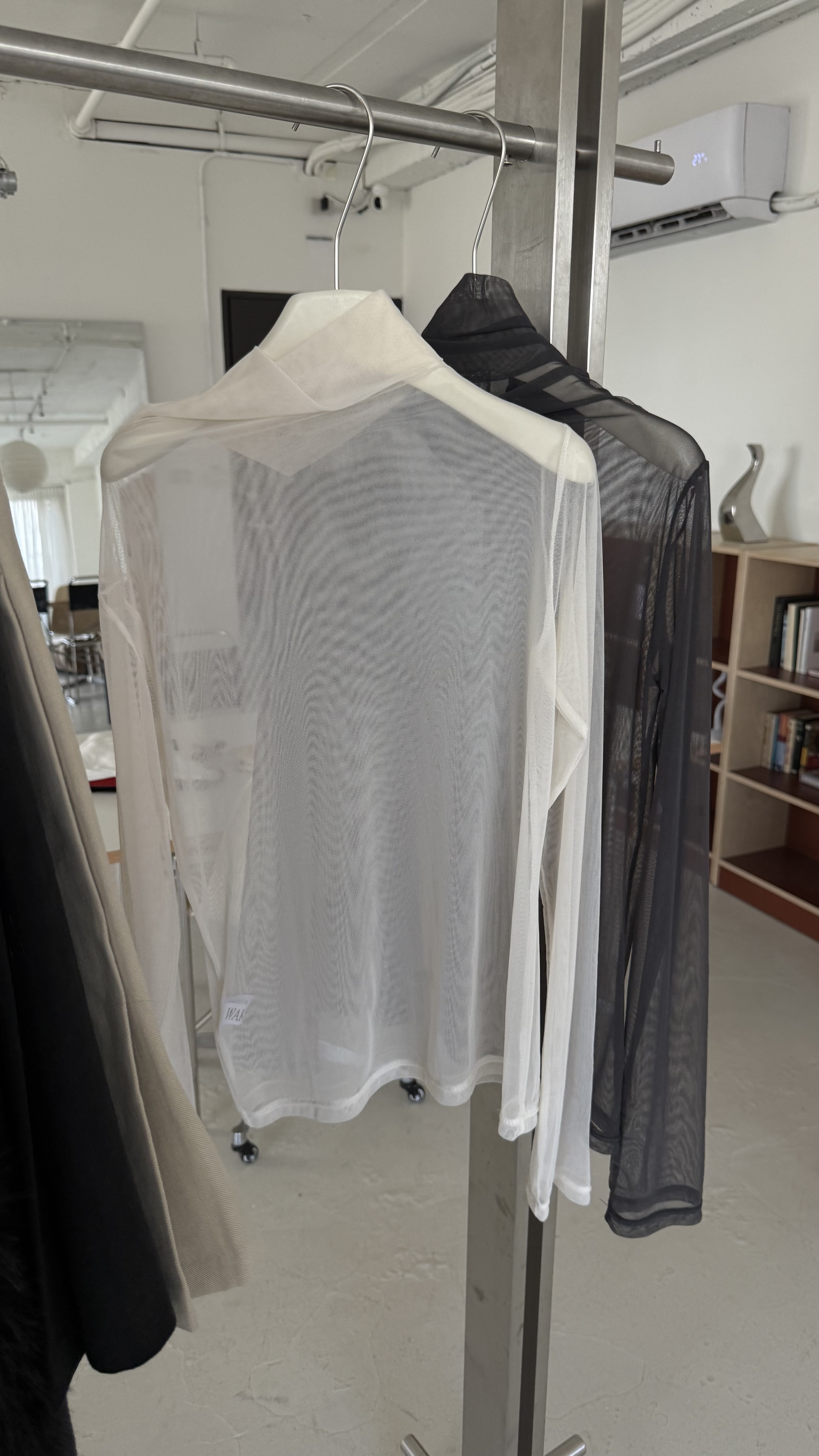 best!! 堆堆領親膚質感透紗上衣(奶油/霧灰)