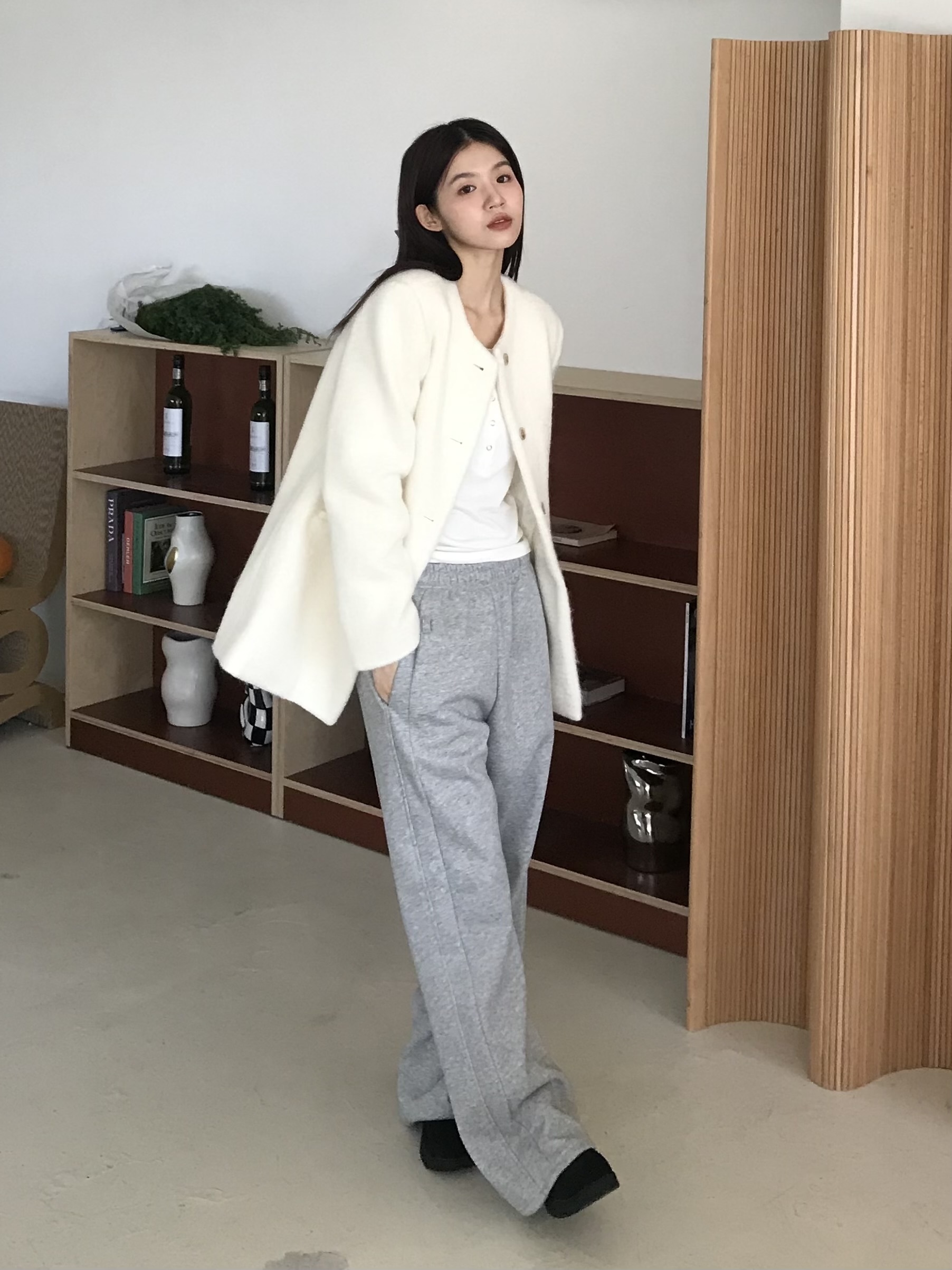 ADP千金感無領鋪棉毛呢西外(白)