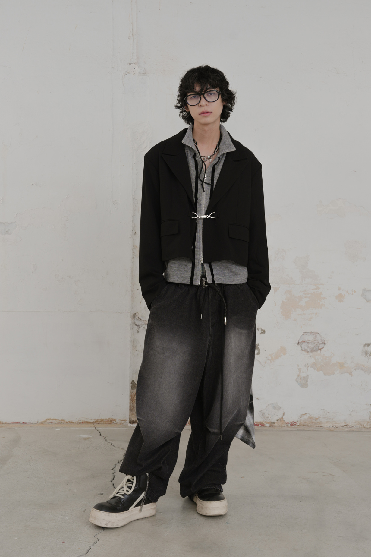 Bold Cropped Blazer #西裝