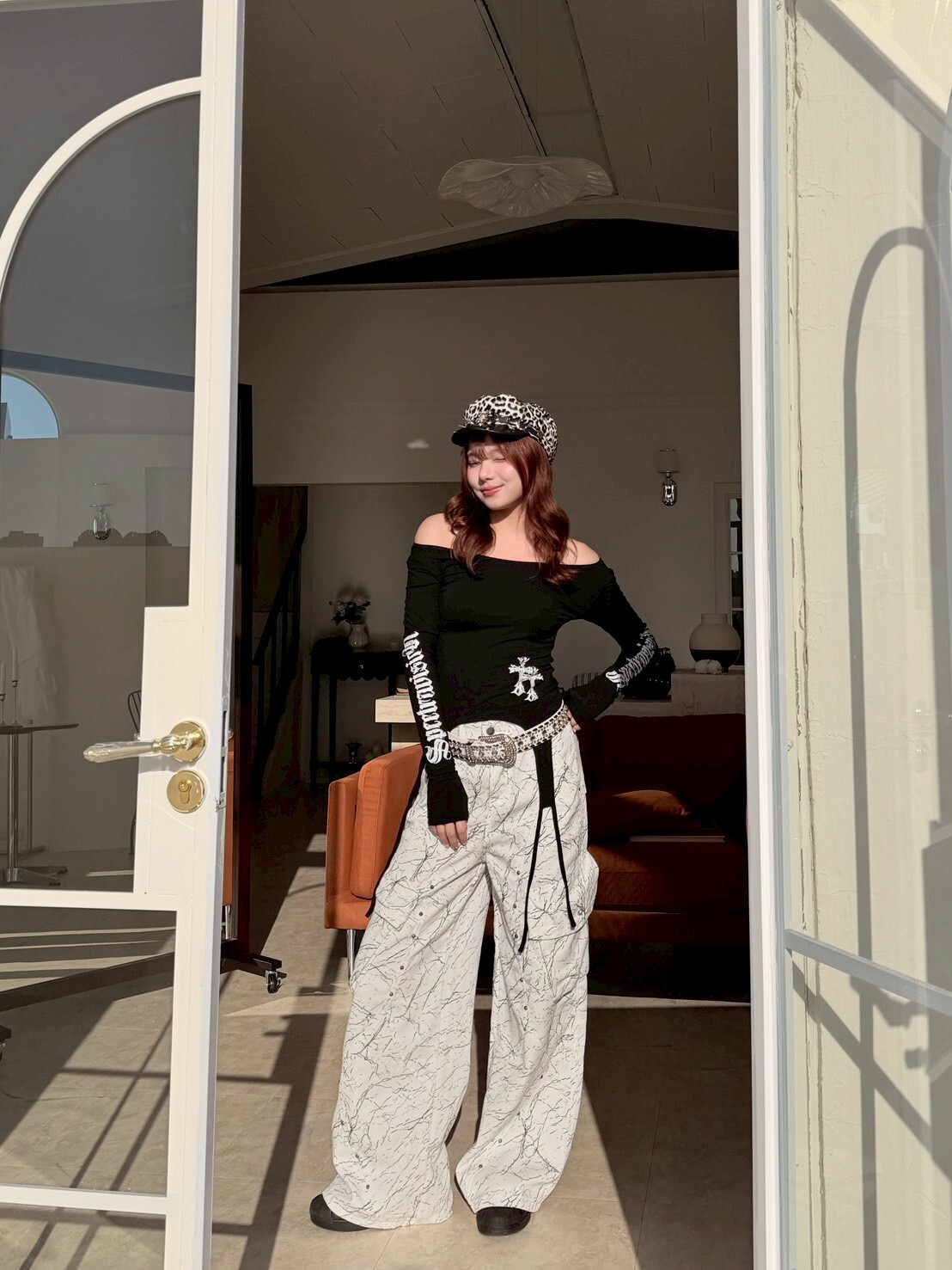 來點不一樣的 白色樹枝工裝褲