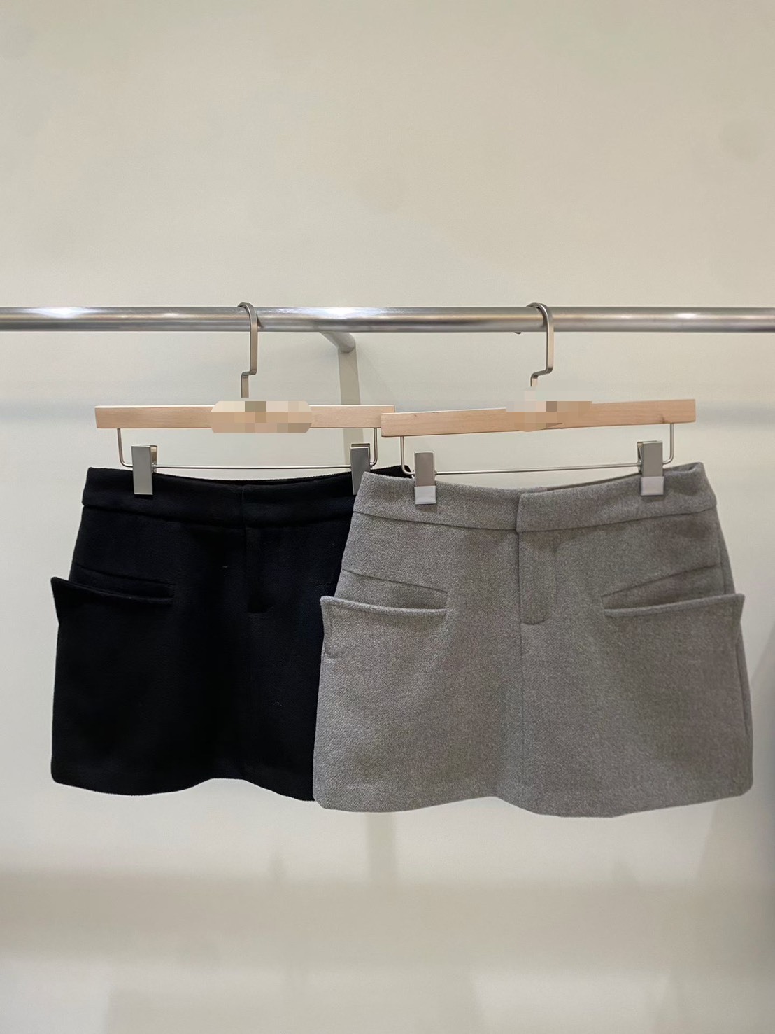 尖口袋毛呢短裙