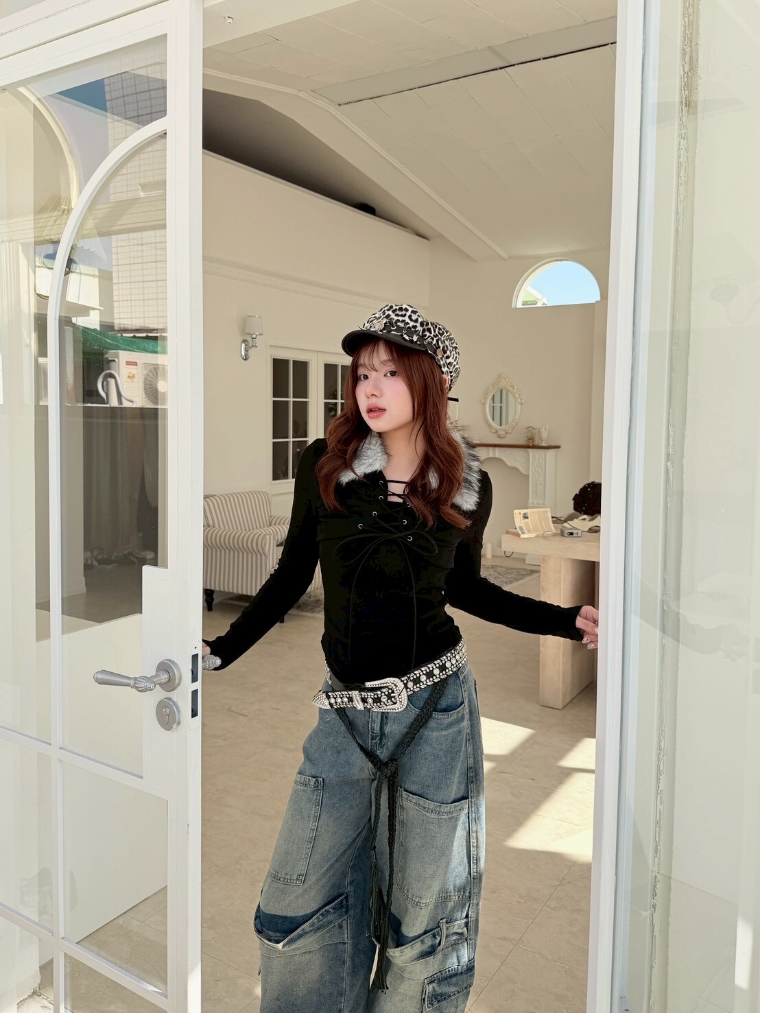 時尚模範生.⋆♱拼接毛毛翻領假兩件綁帶上衣2colors