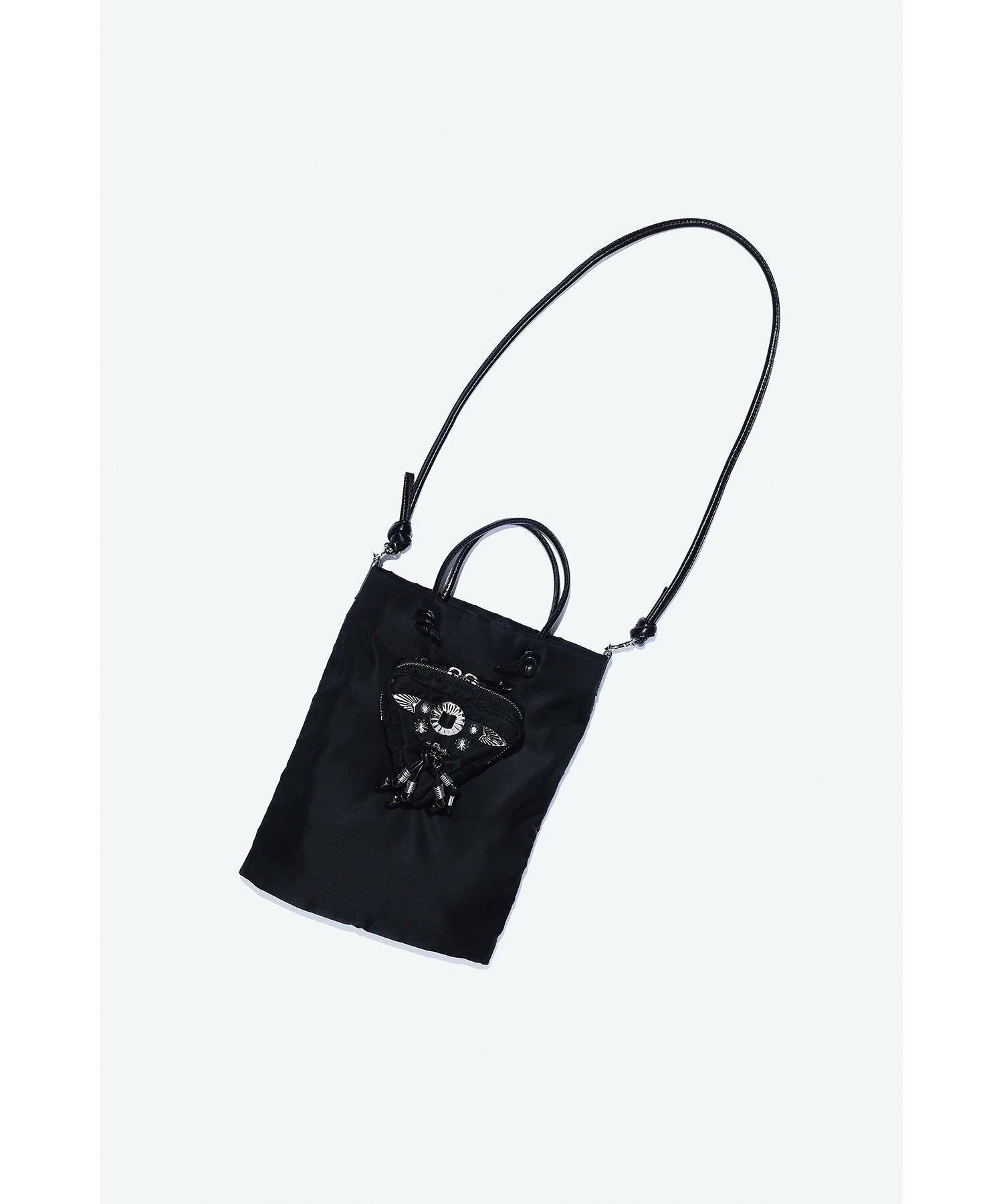 TOGA TOO / TRIANGLE POUCH BAG