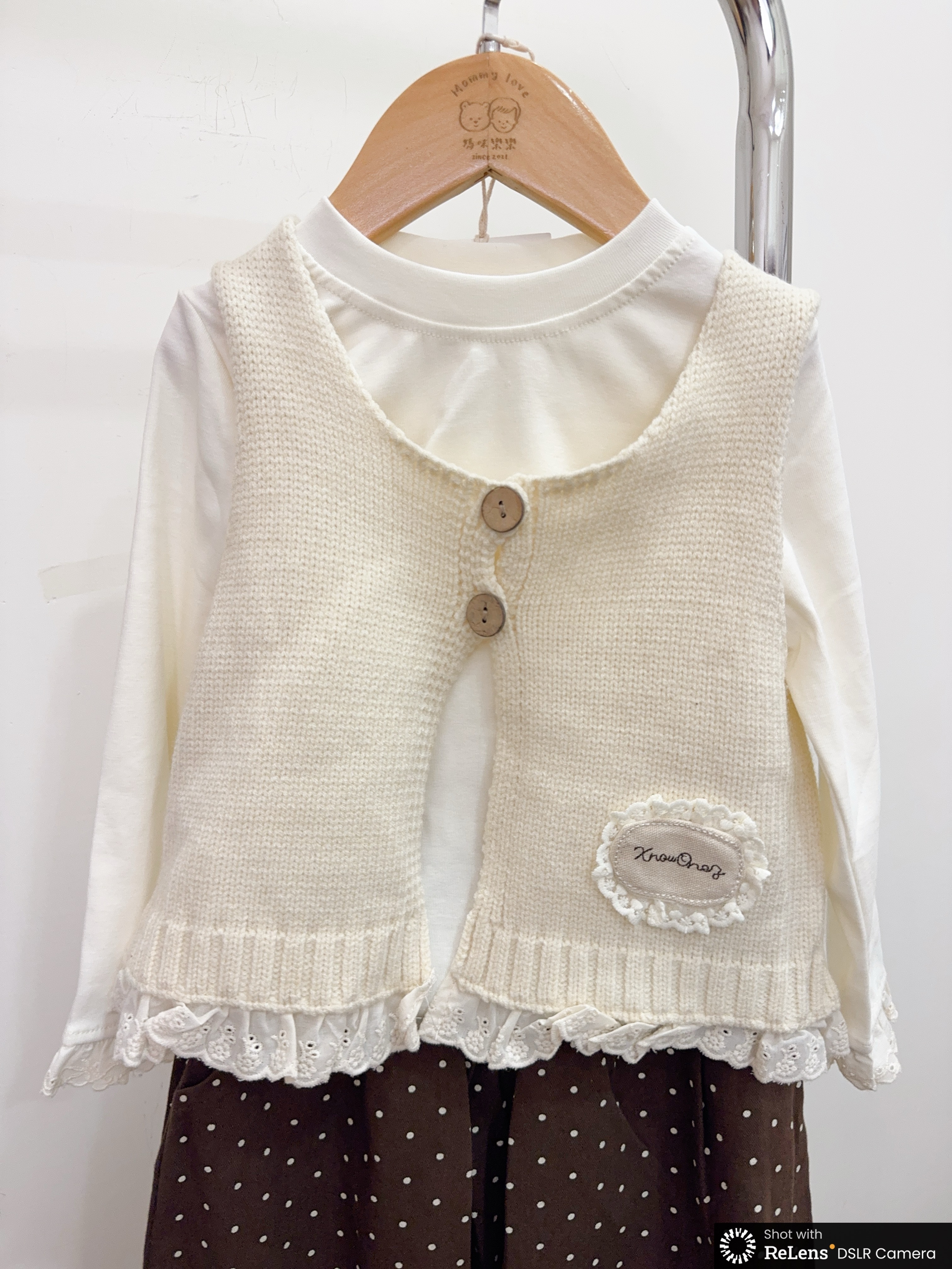 2521鈕扣針織背心點點褲三件組