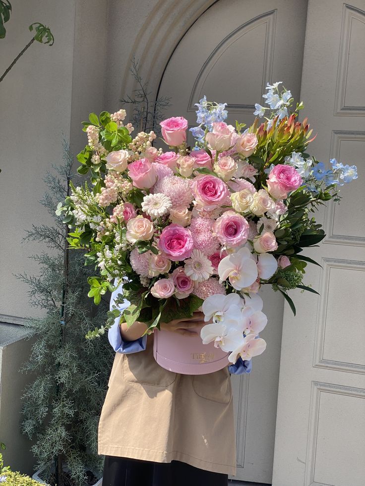 蝴蝶也為您傾倒 鮮花盆