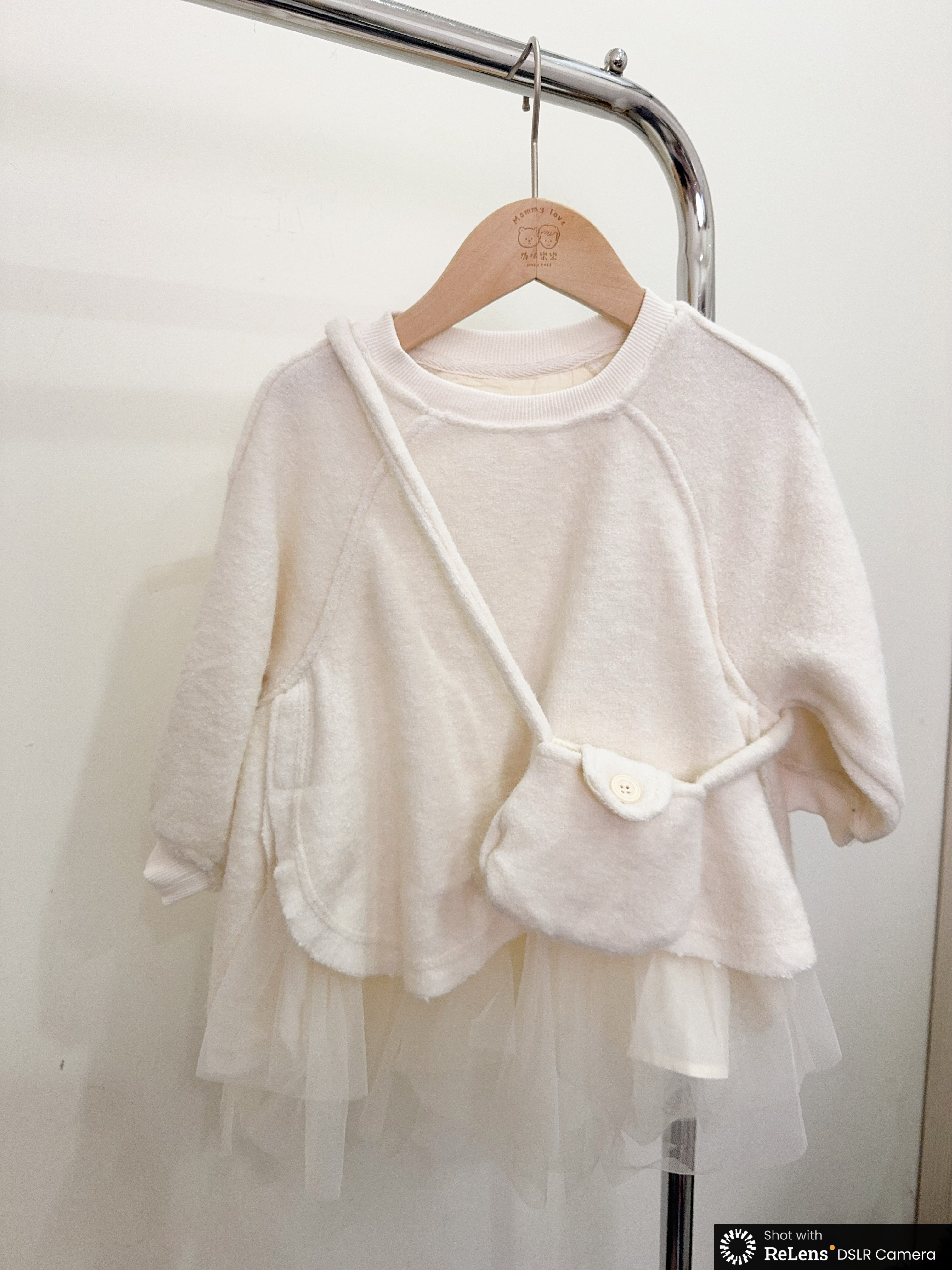 Q062毛毛拼接紗裙(含包包)