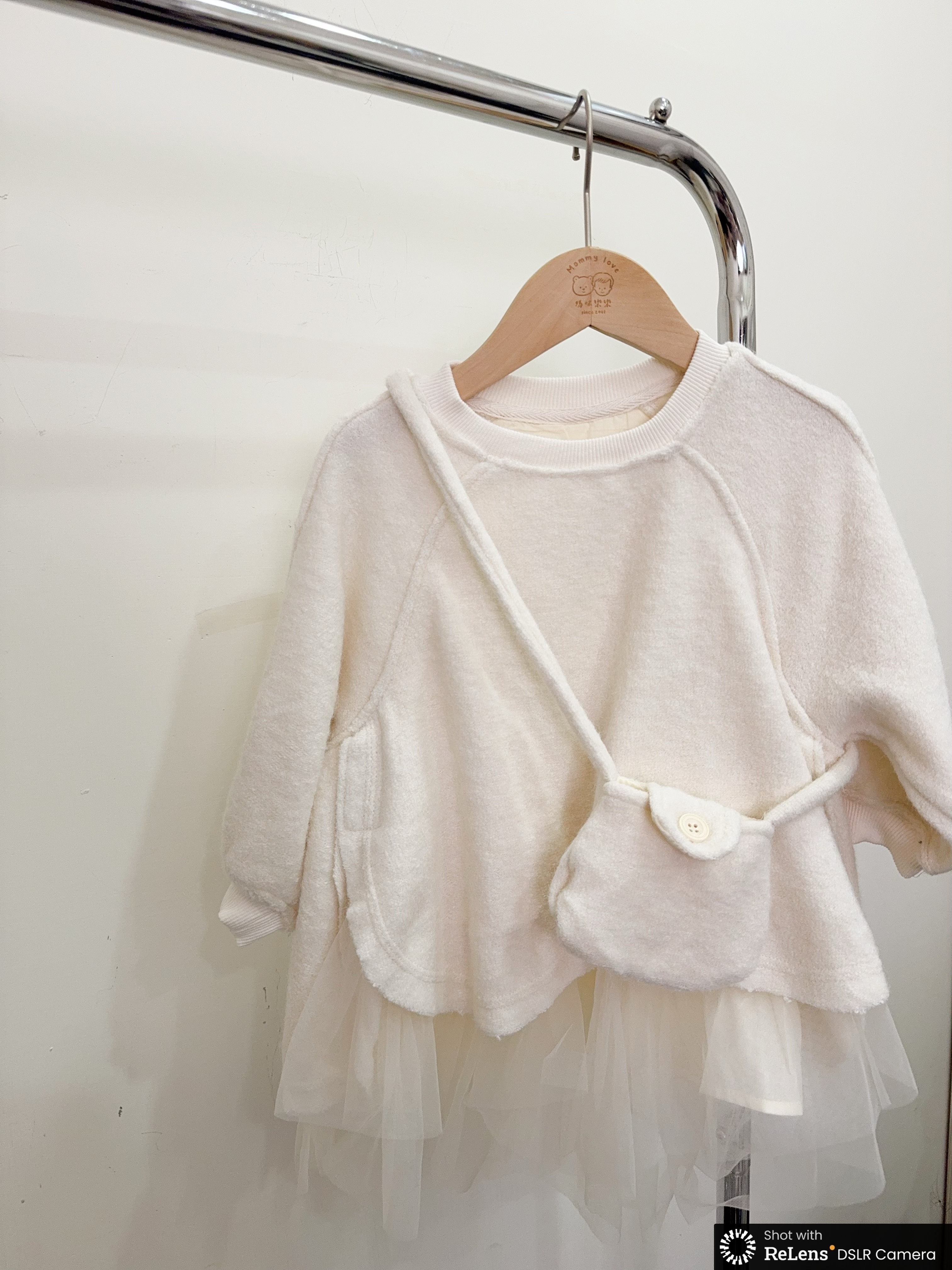 Q062毛毛拼接紗裙(含包包)