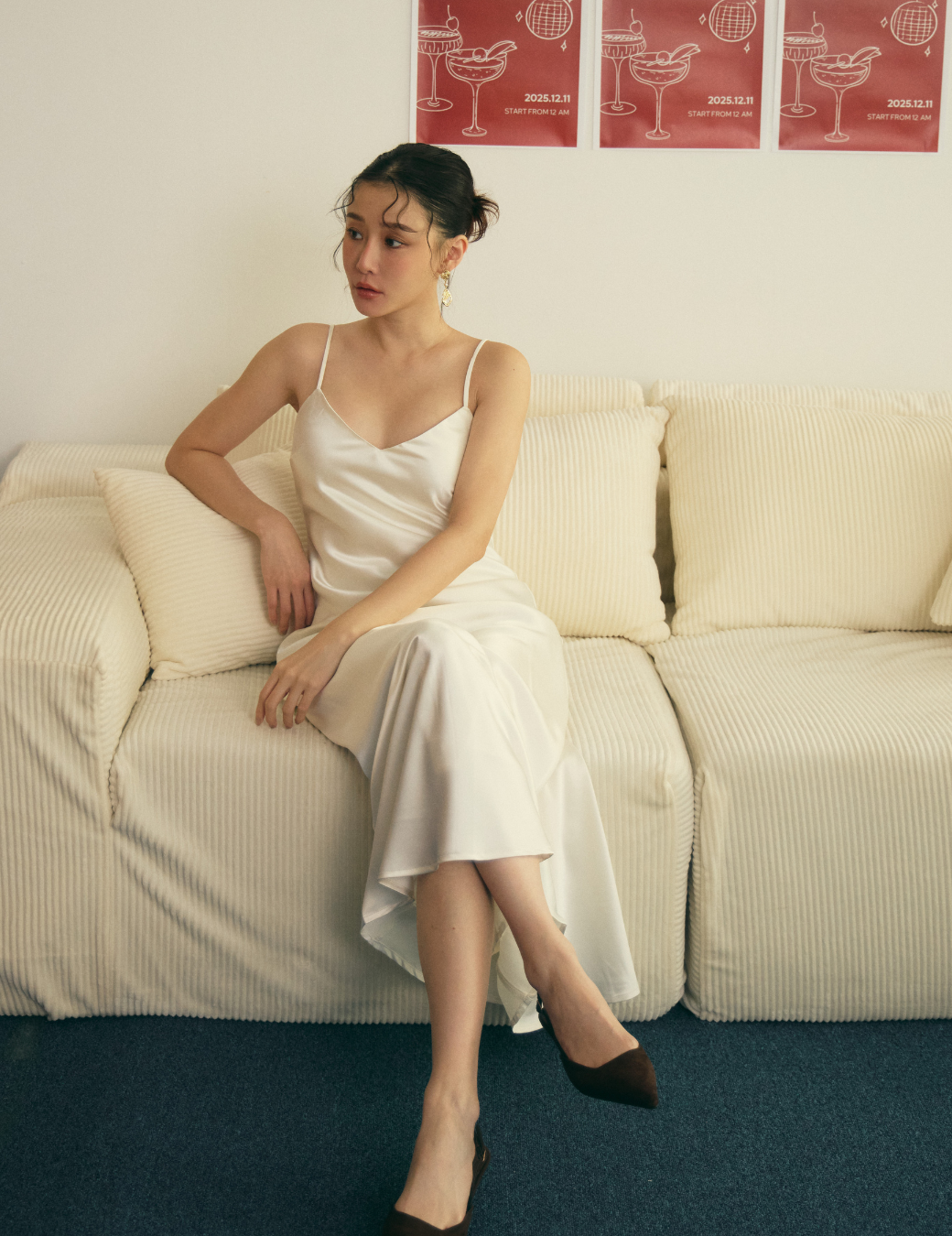 光澤緞面美背長洋（米白色/6尺寸）