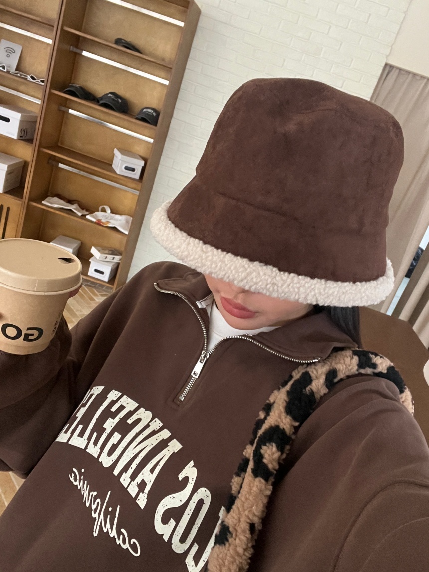 QQ毛麂皮圓帽*3色