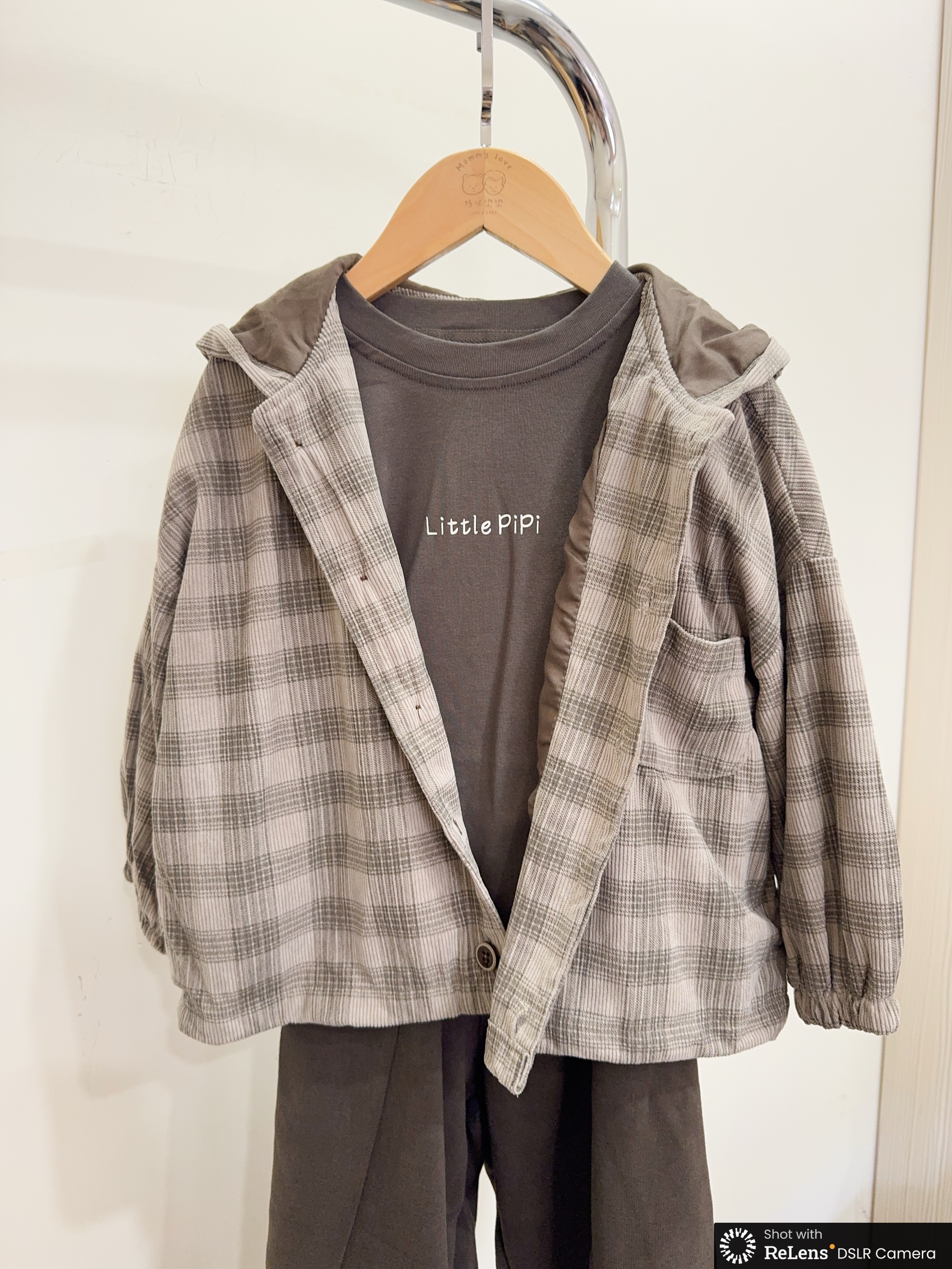 2589復古棕格紋連帽外套縮口褲三件套