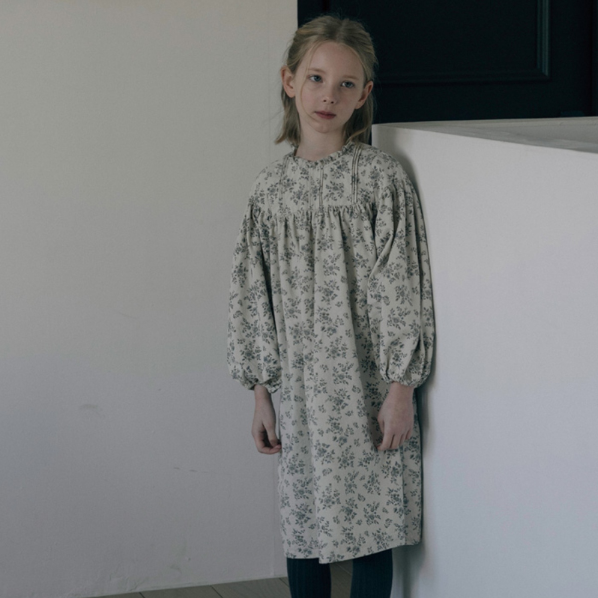 LOUISIELLA 壓褶小立領花卉洋裝 Laspe Dress - Vintage Blue