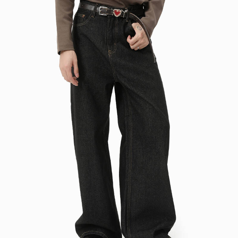 超顯腿長, 復古風微彎刀硬挺純色牛仔褲