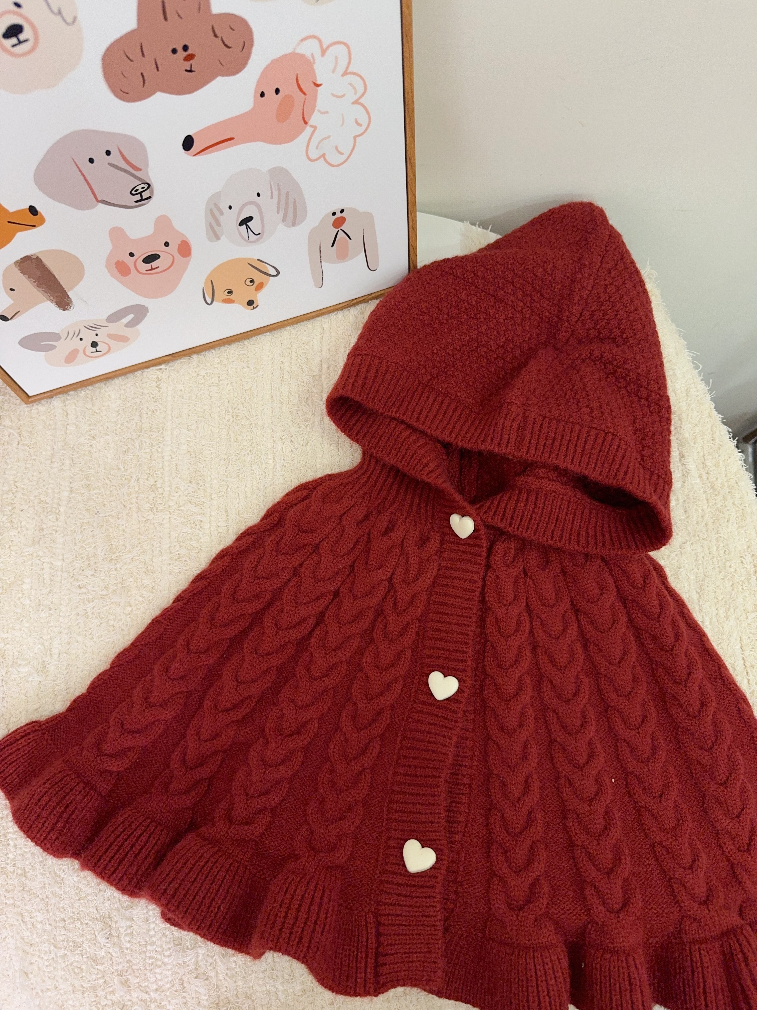 H3673麻花針織愛心扣連帽斗篷