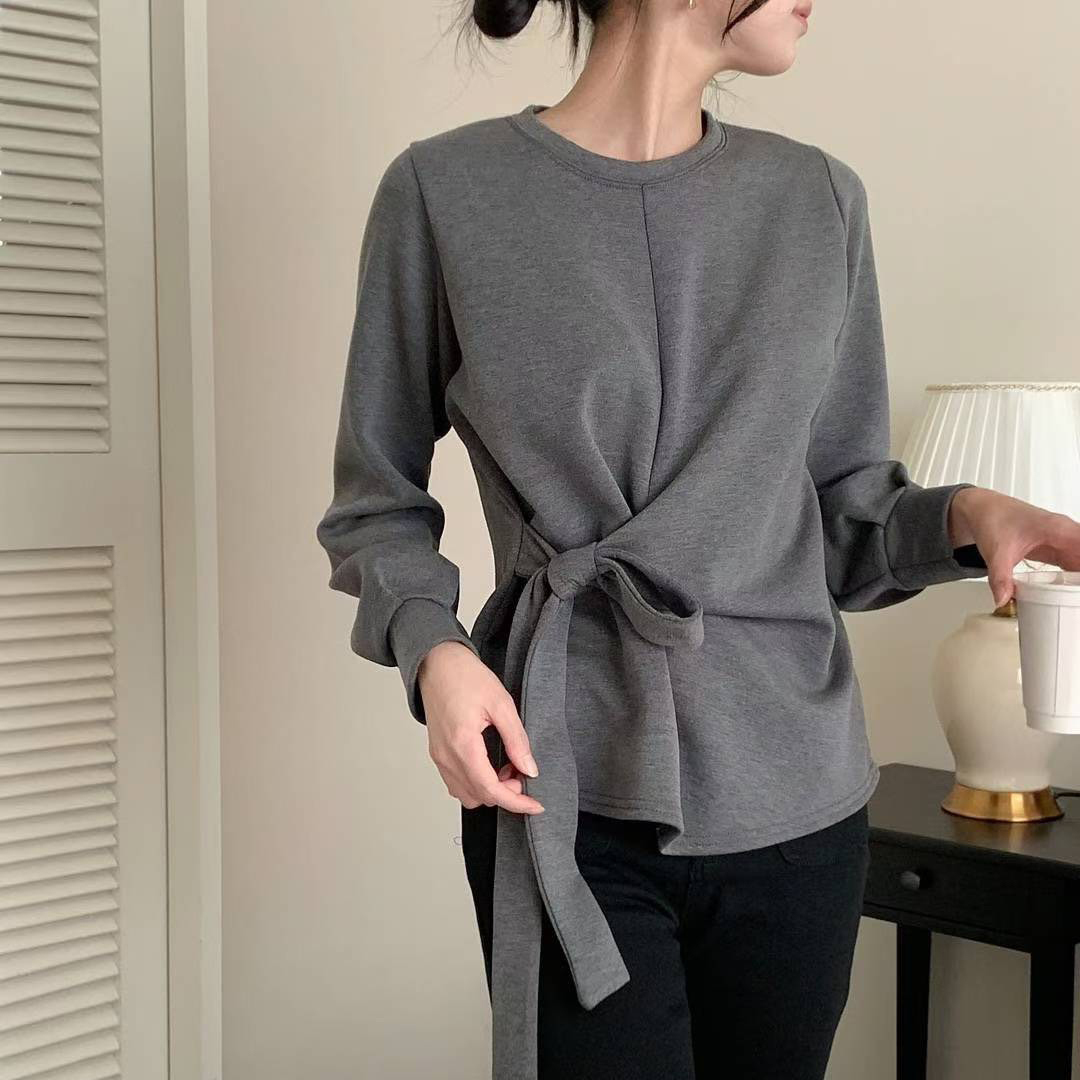 獨特感側綁帶壓中線造型圓領上衣 / 3色