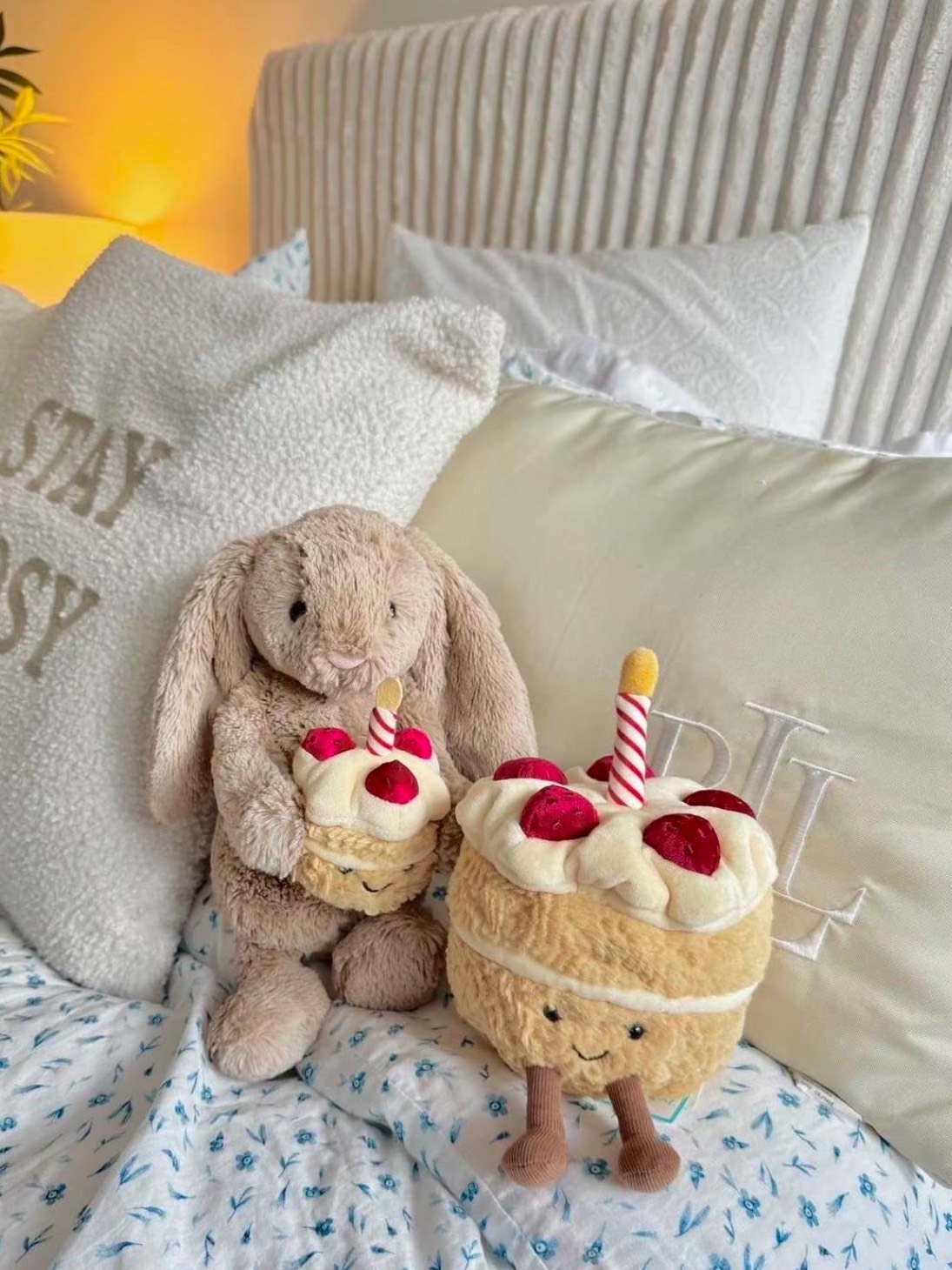 JELLYCAT 蛋糕系列 毛绒玩偶