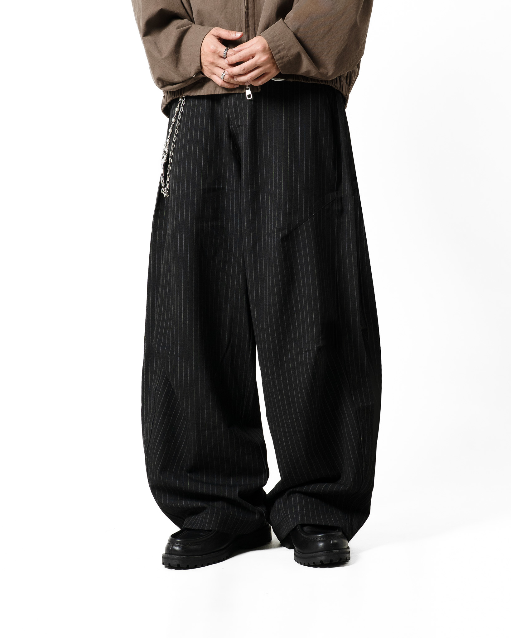 OurPick Striped Suit Pants 寬版摺線條紋西裝褲