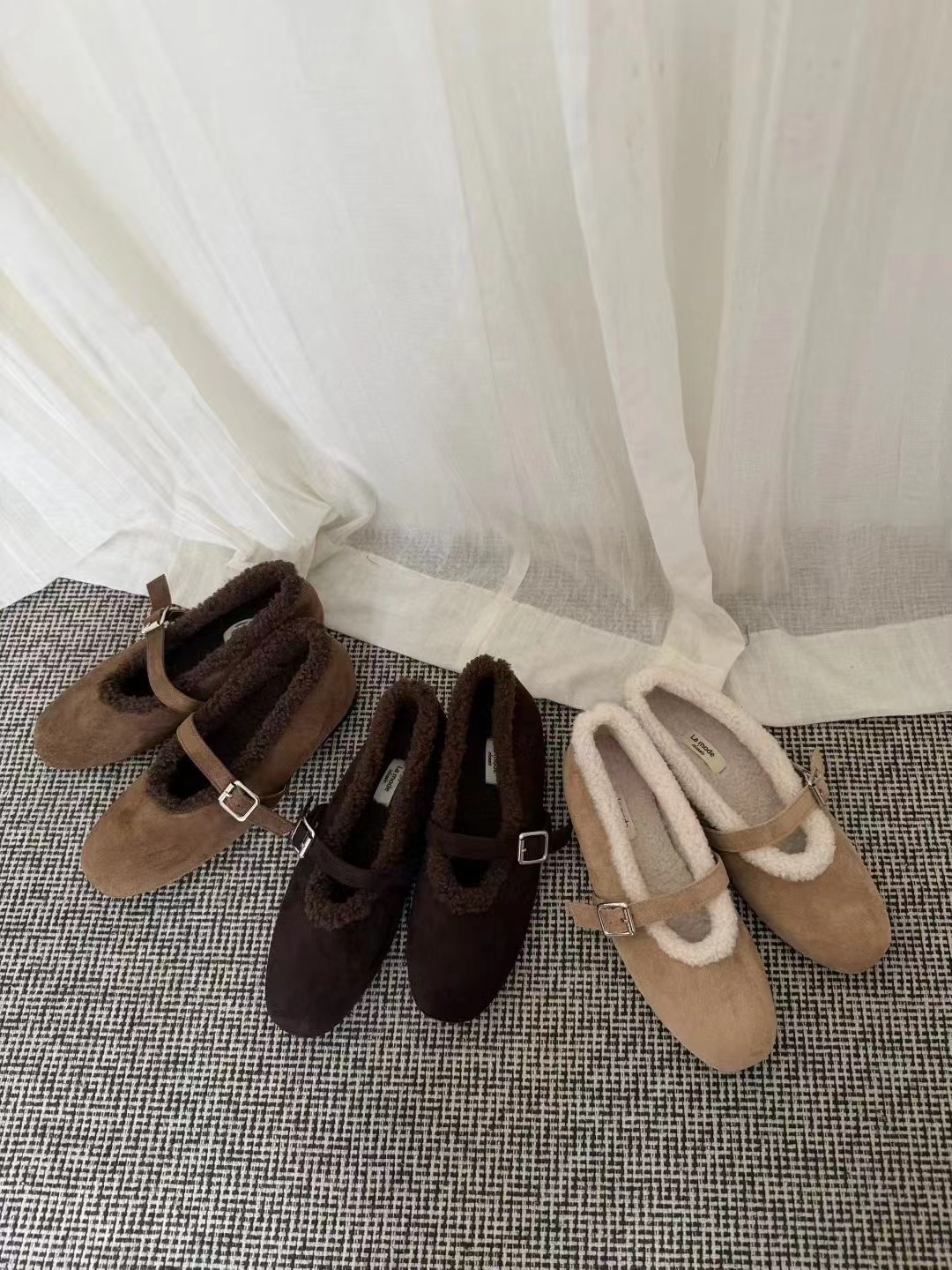 滾邊毛毛內增高單鞋