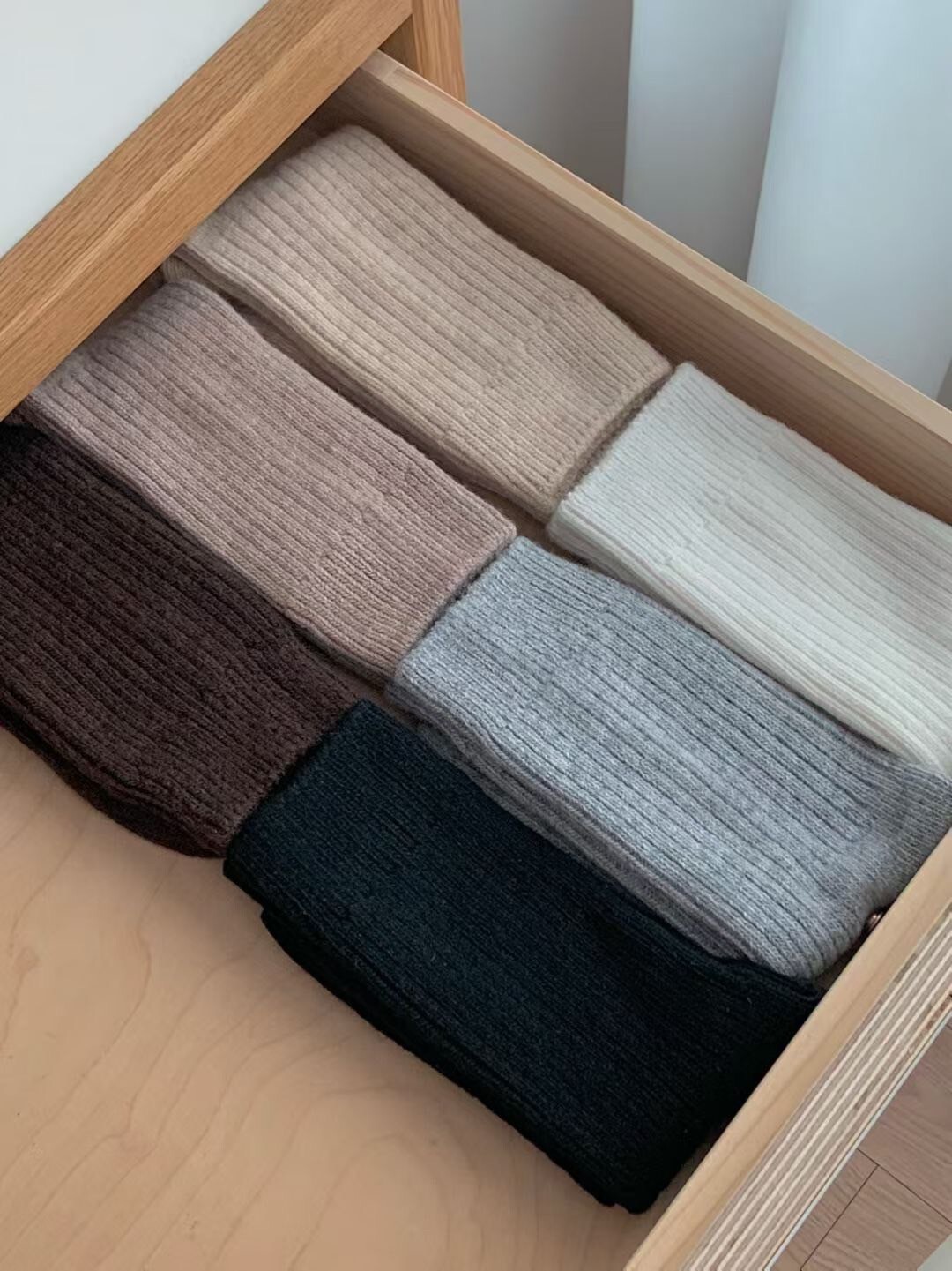 百搭秋冬色系螺紋中筒襪 / 6色