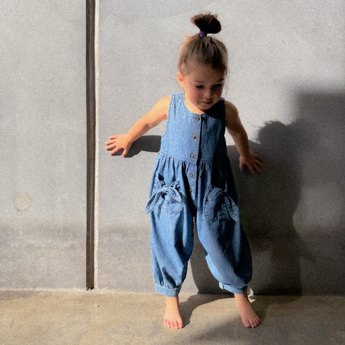 TWIN COLLECTIVE KIDS 蝴蝶結口袋連身褲 Bubble Bow Overall - Lucky Blue